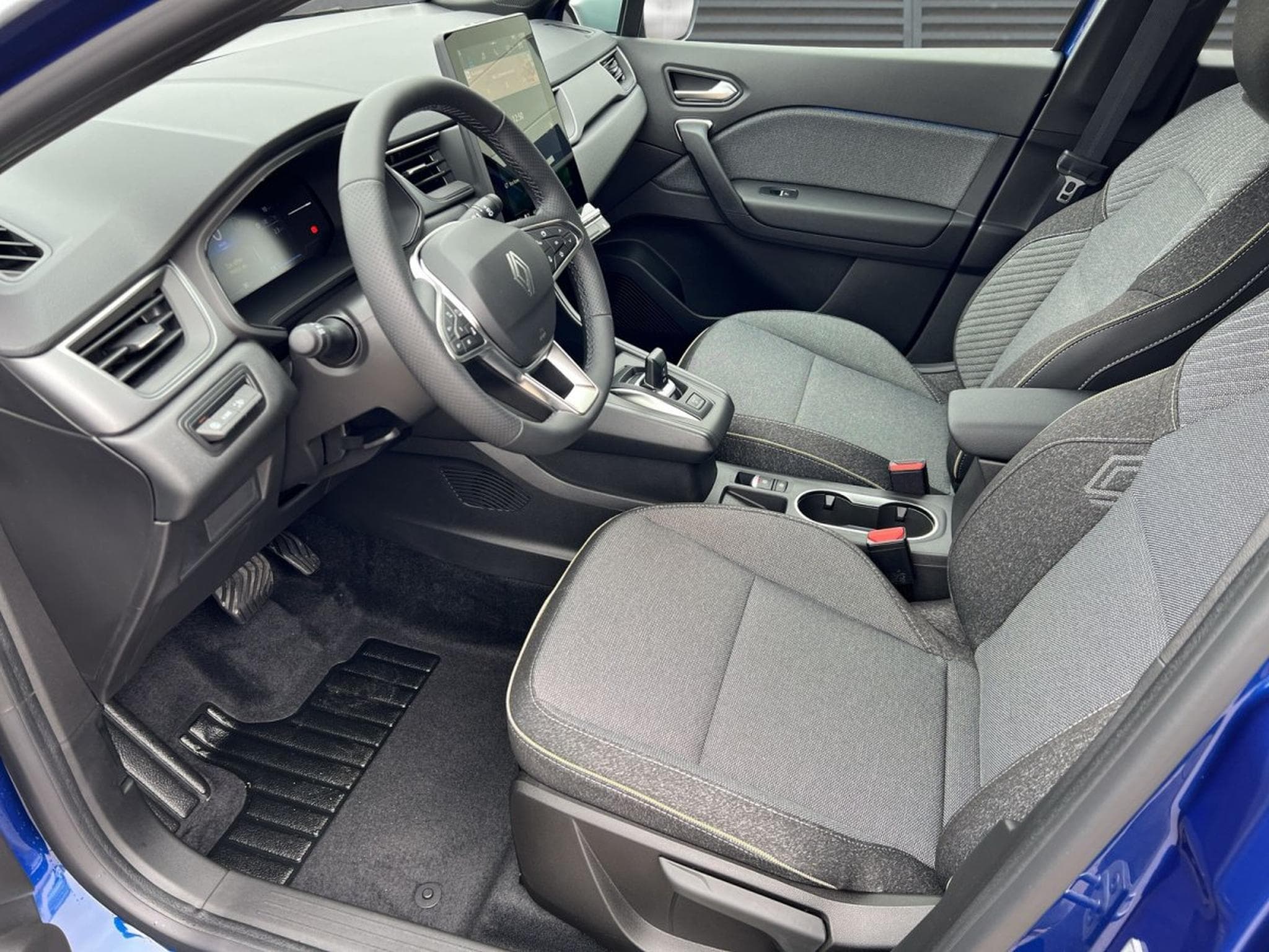 Renault Captur Techno (2025) - Foto 4