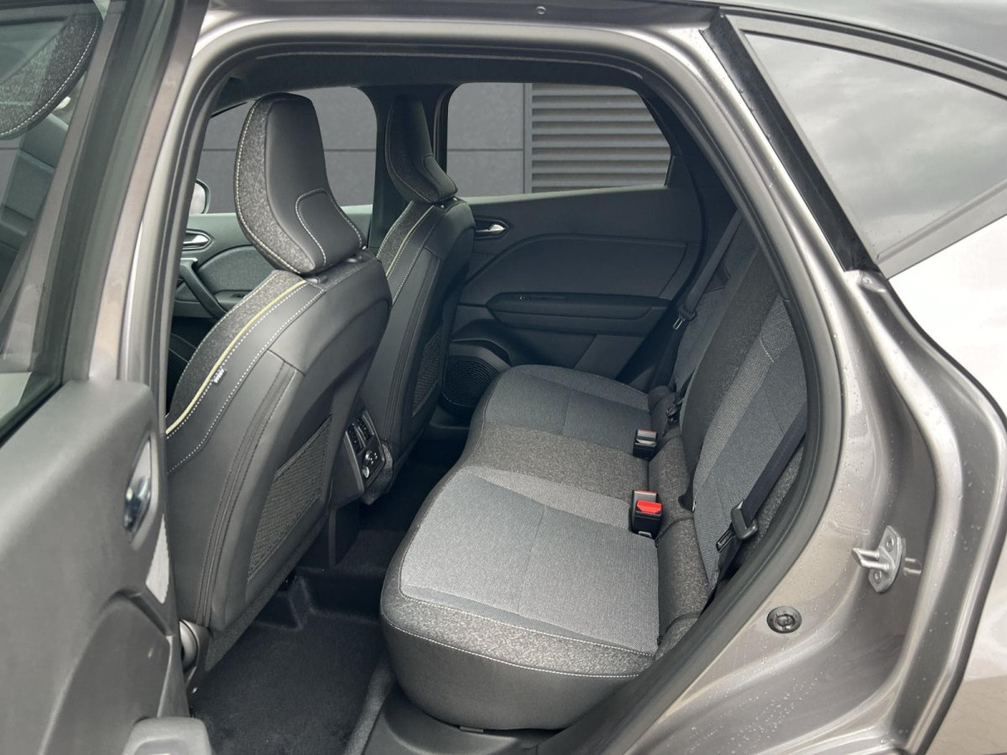 Renault Captur Techno (2026) - Foto 6