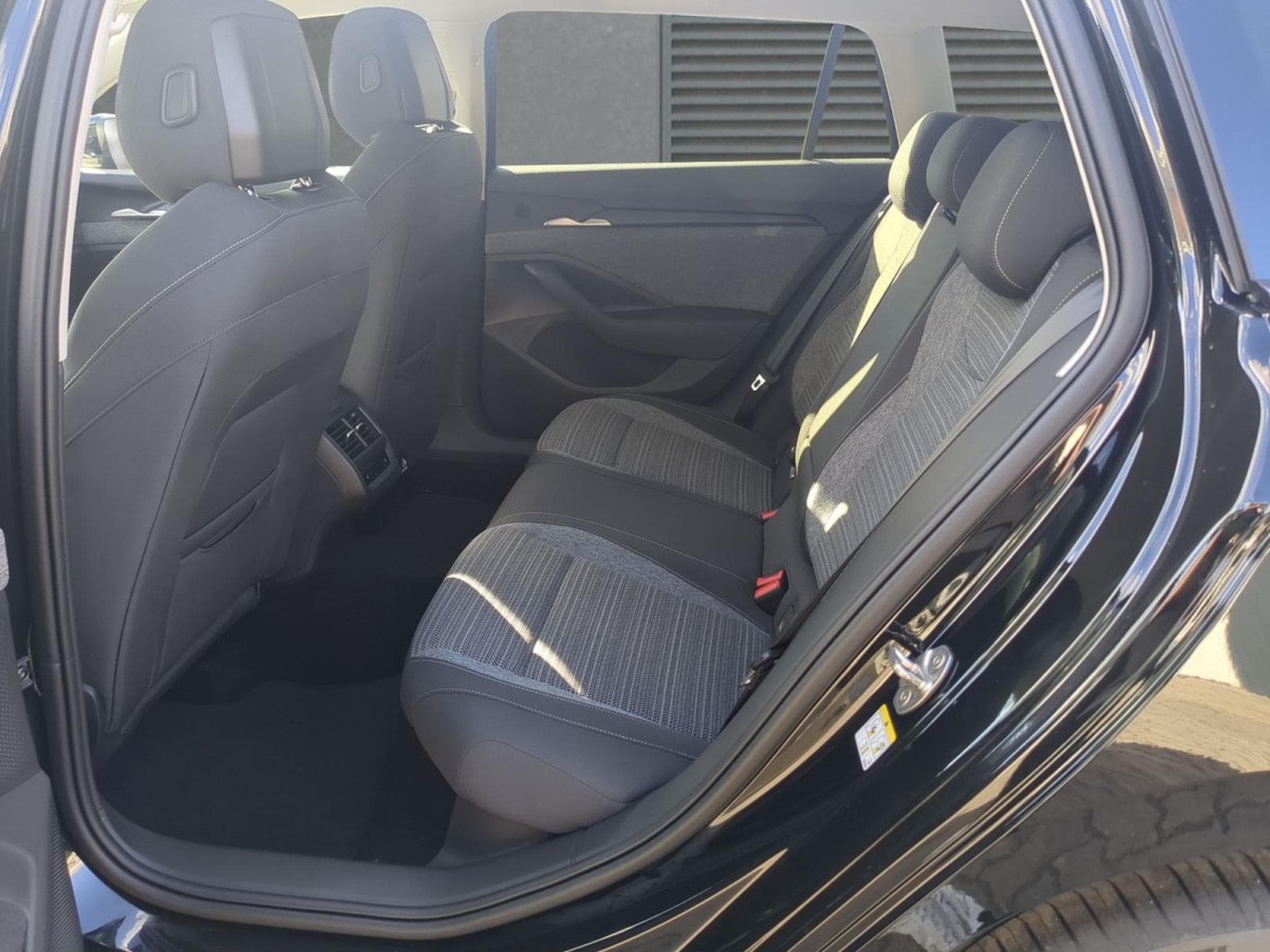 Skoda Superb Selection (2025) - Photo 6