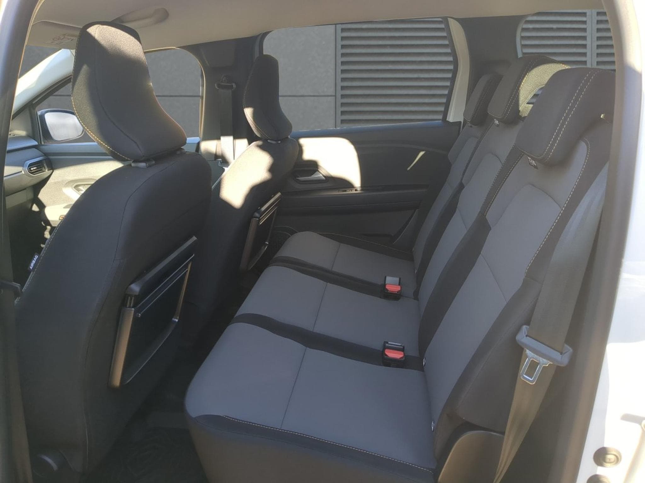Dacia Jogger Extreme+ 7-Sitzer (2025) - Photo 6