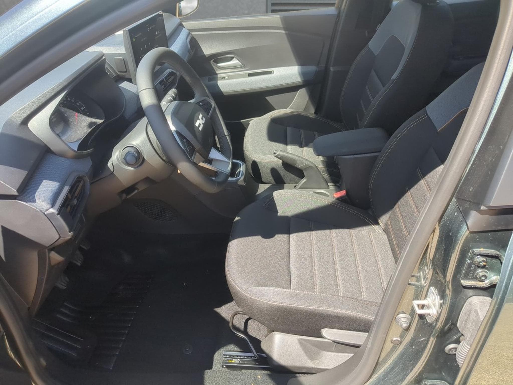 Dacia Sandero Expression (2026) - Photo 4