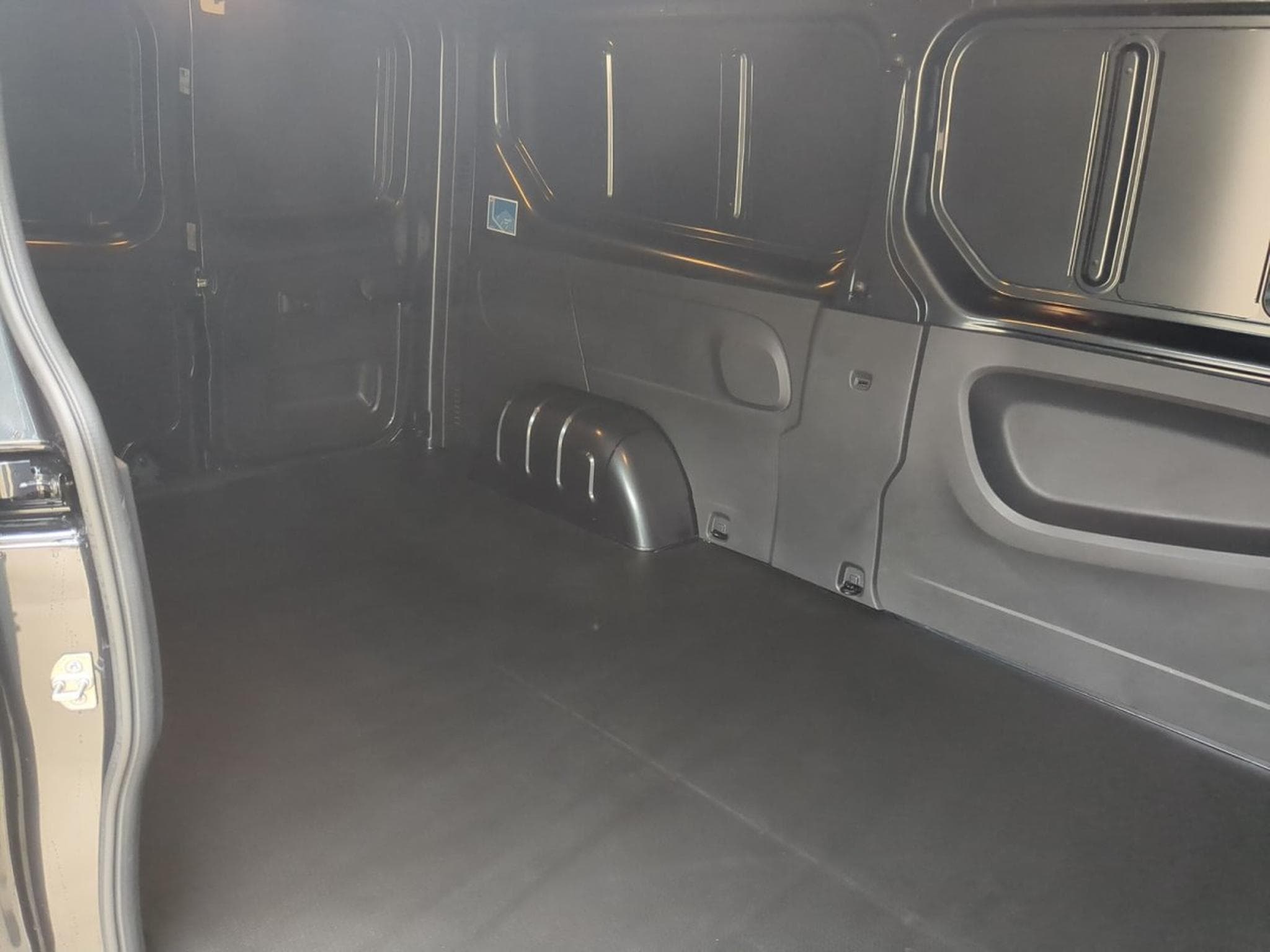 Renault Trafic Extra L2H1 (2025) - Photo 6