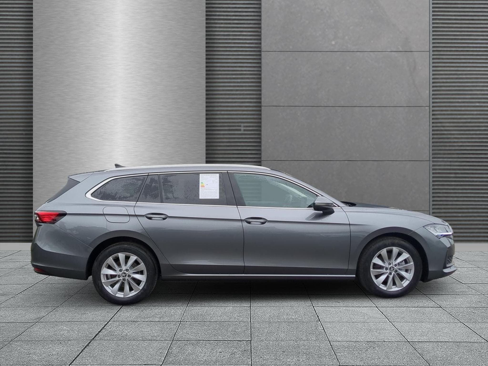 Skoda Superb Selection (2025) - Foto 2