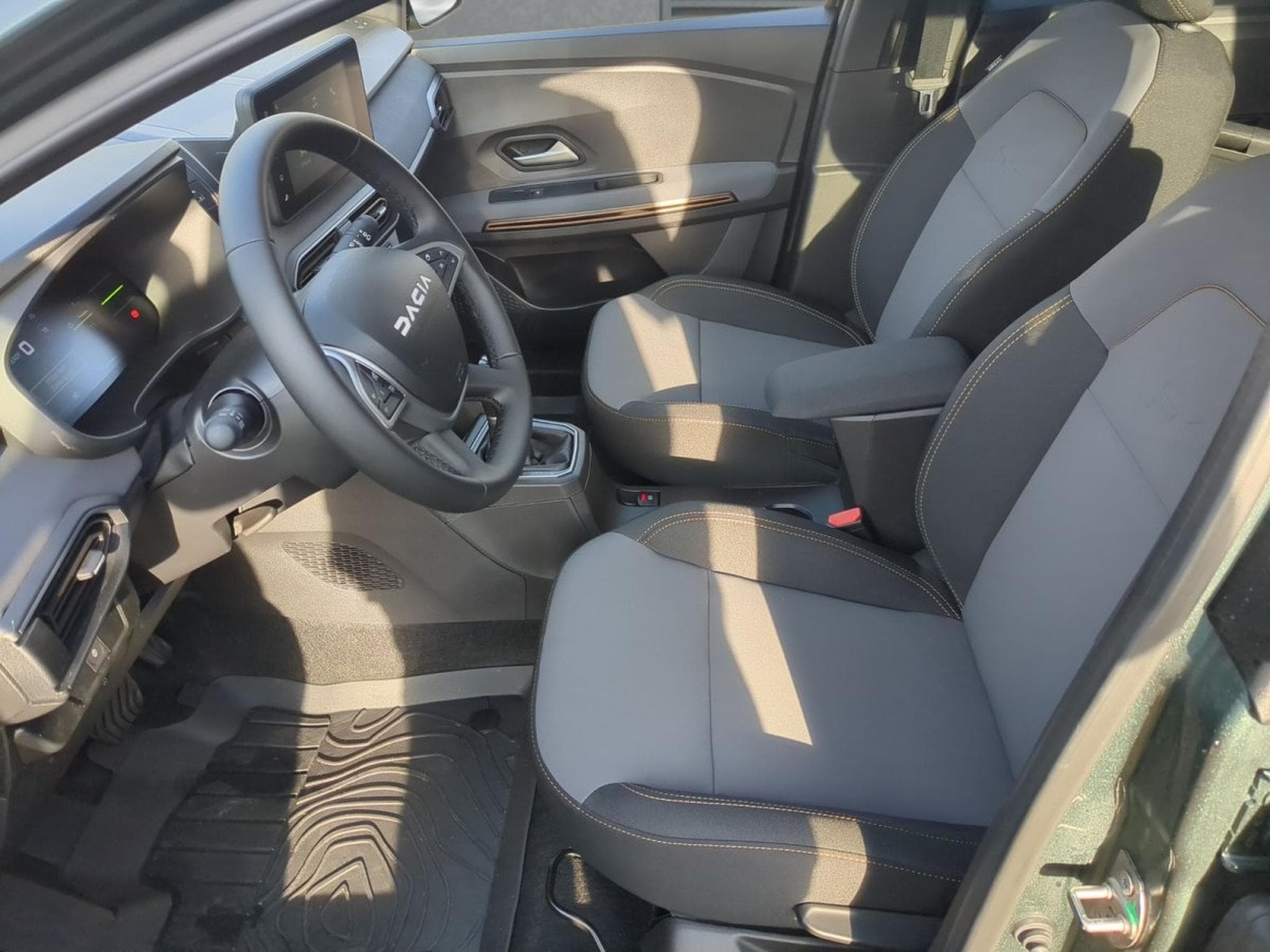 Dacia Jogger Extreme+ 7-S (2025) - Foto 4