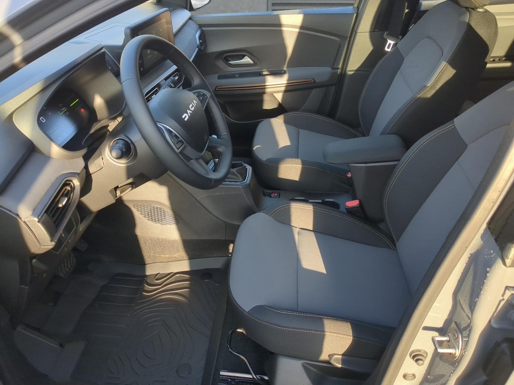 Dacia Jogger Extreme+ (2025) - Foto 4