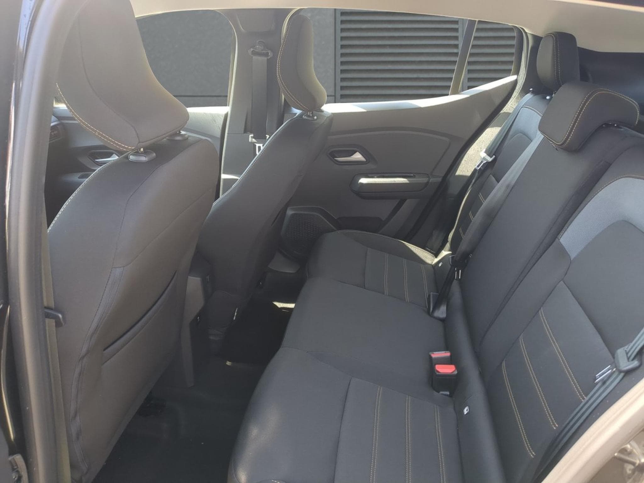 Dacia Sandero Expression (2026) - Foto 6