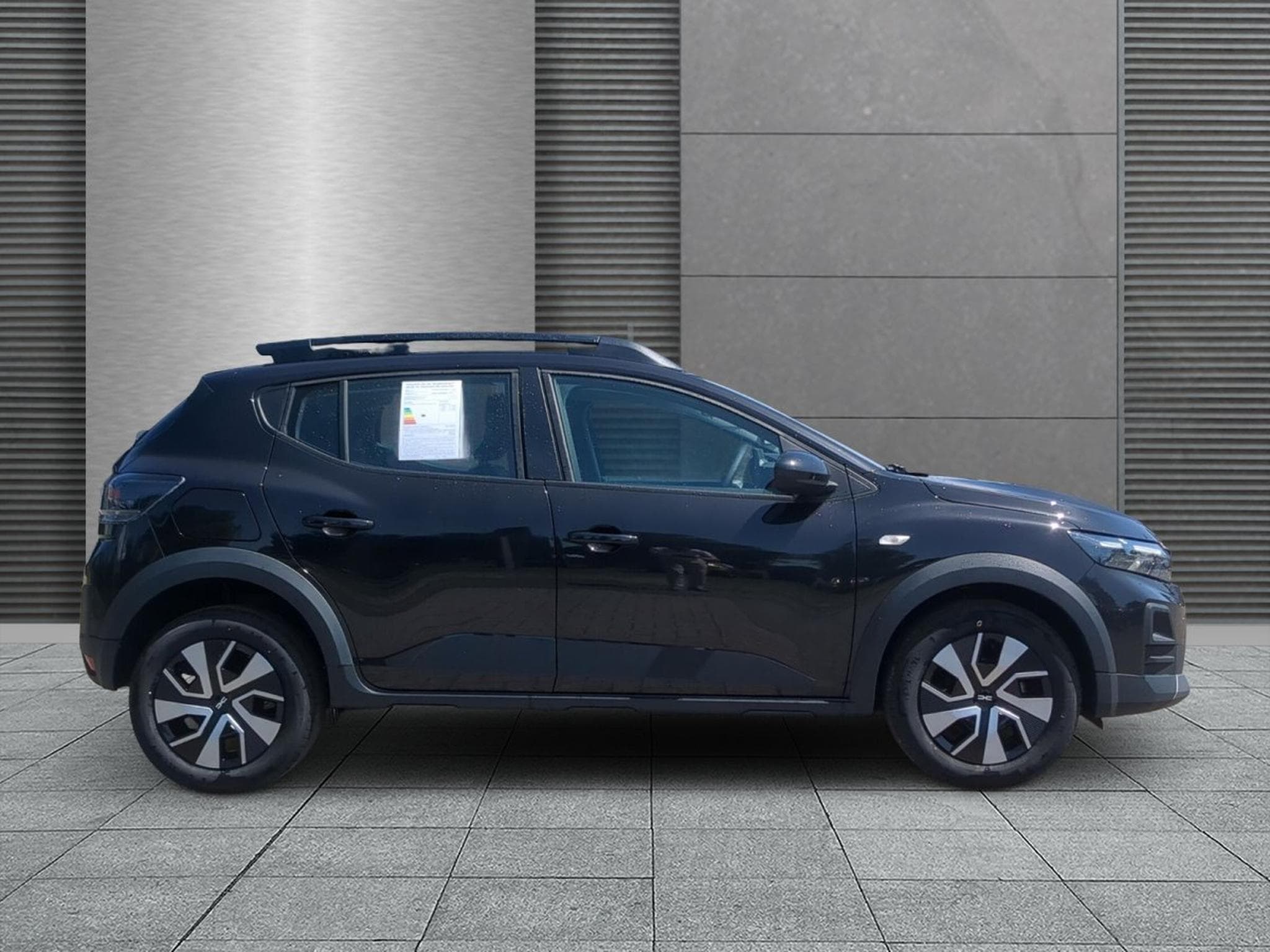 Dacia Sandero Expression Facelift SHZ (2026) - Foto 2