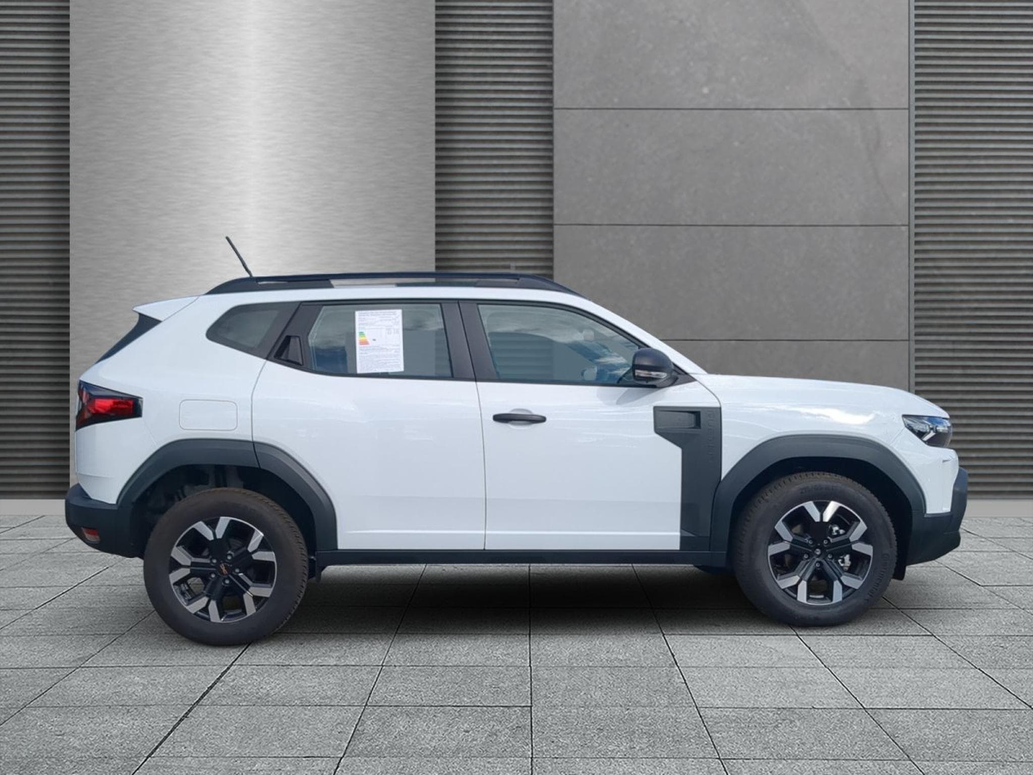 Dacia Duster Essential (2025) - Foto 2