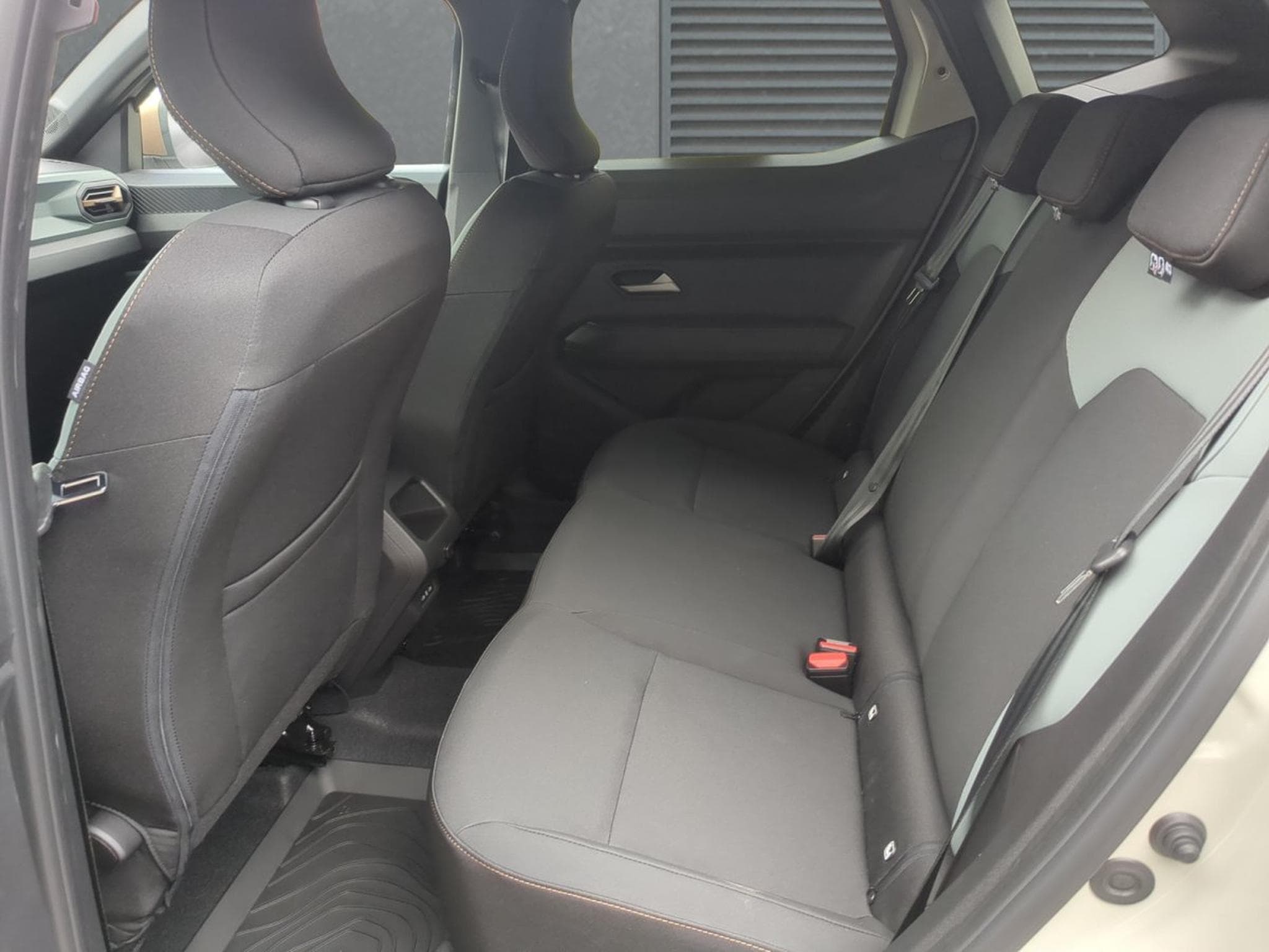Dacia Duster Extreme (2026) - Foto 6
