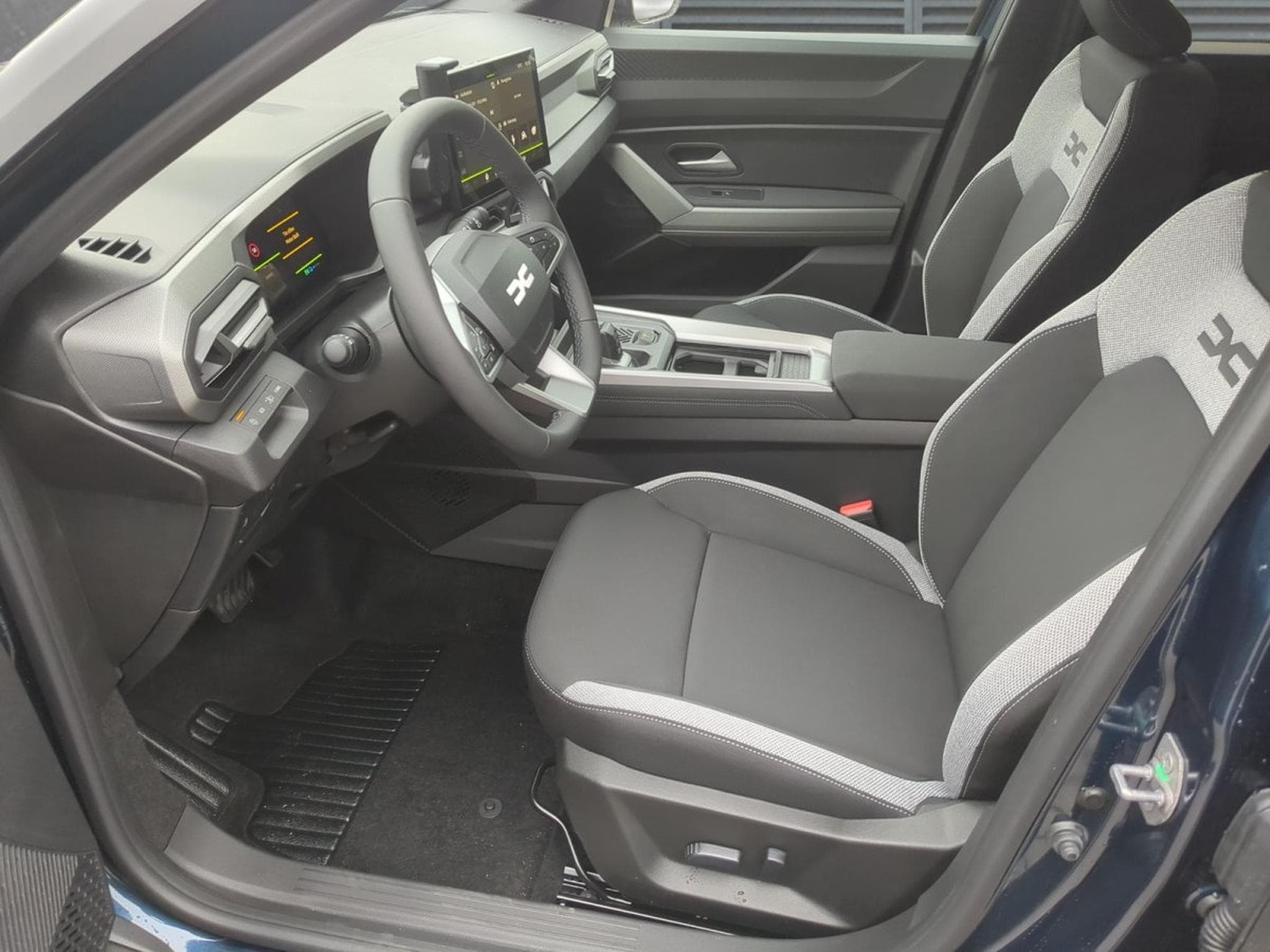 Dacia Bigster Journey SHZ 19-Zoll Pano (2026) - Foto 4