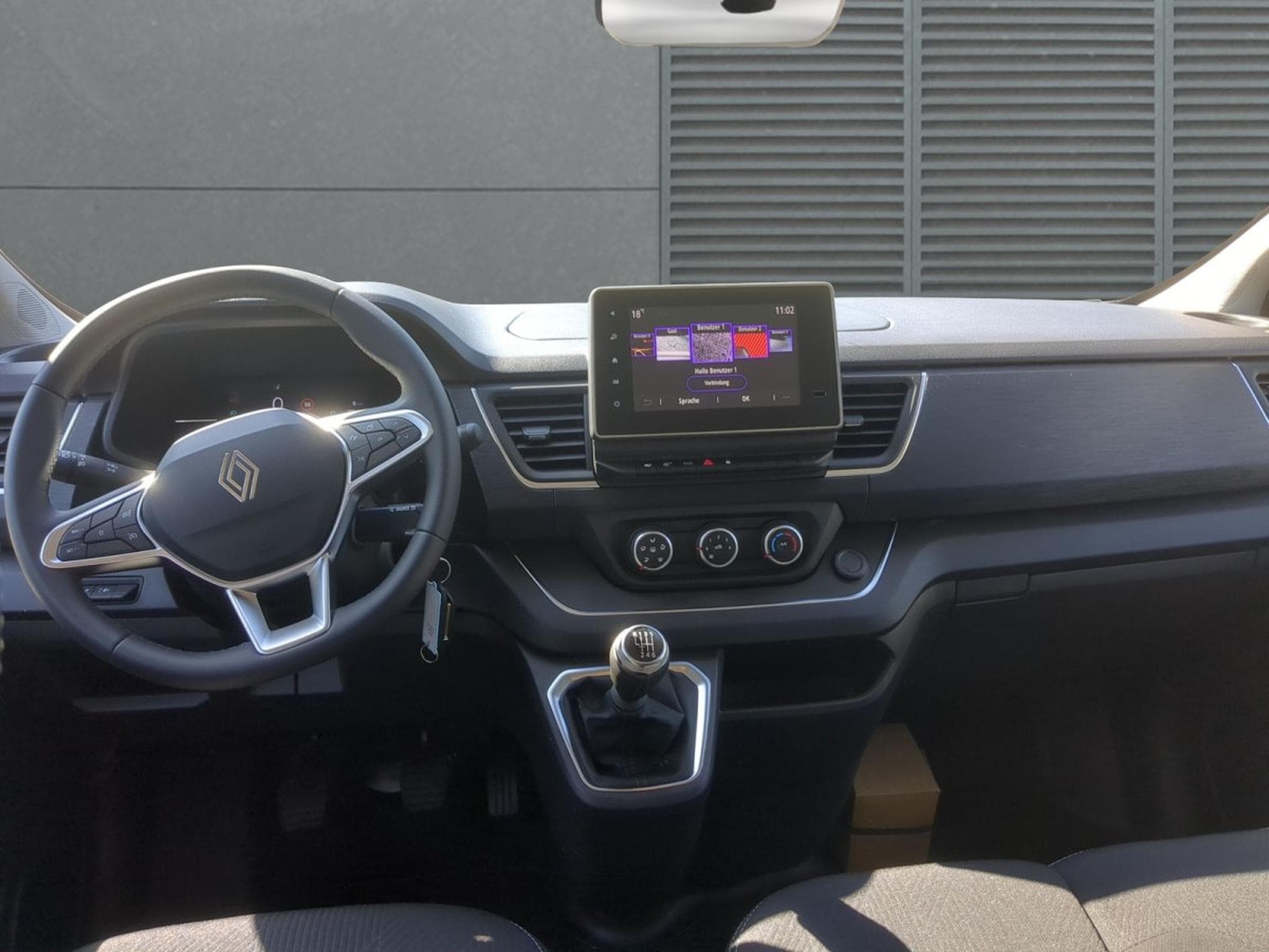 Renault Trafic Extra L2H1 (2025) - Foto 5