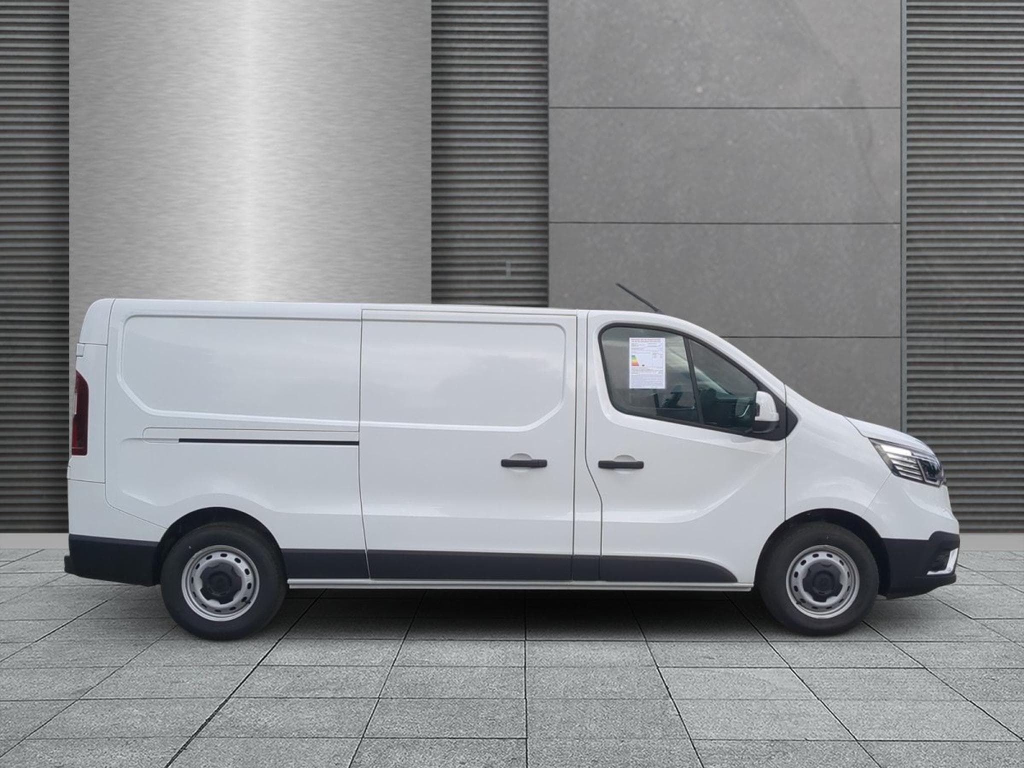 Renault Trafic Extra+ L2H1 3,0t (2026) - Foto 2