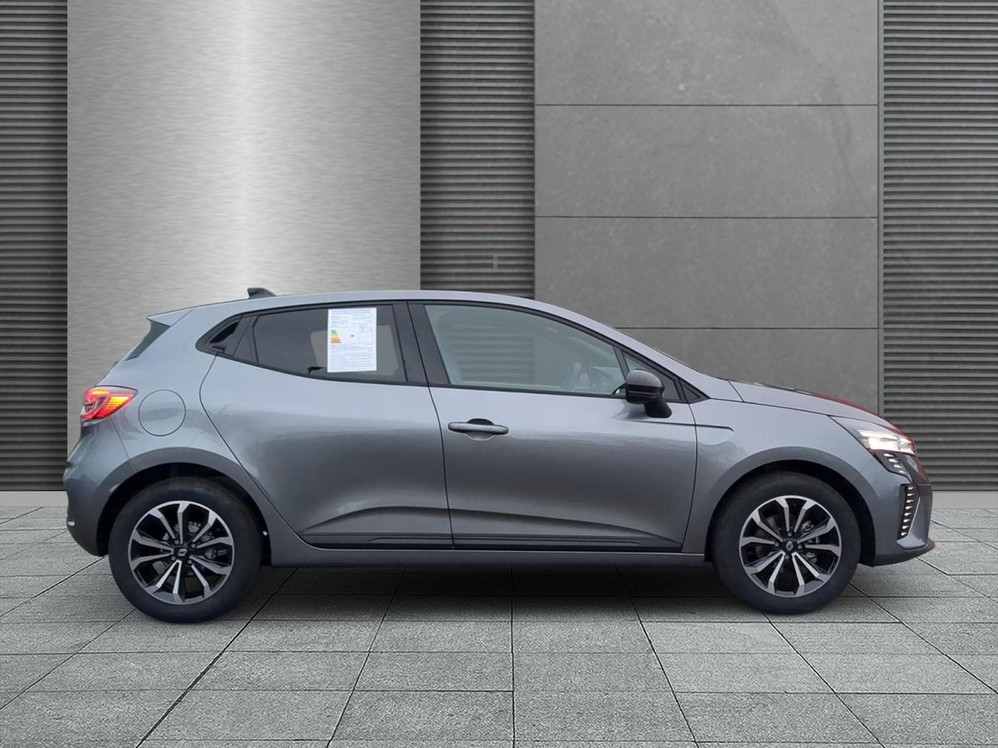 Renault Clio Techno (2025) - Photo 2