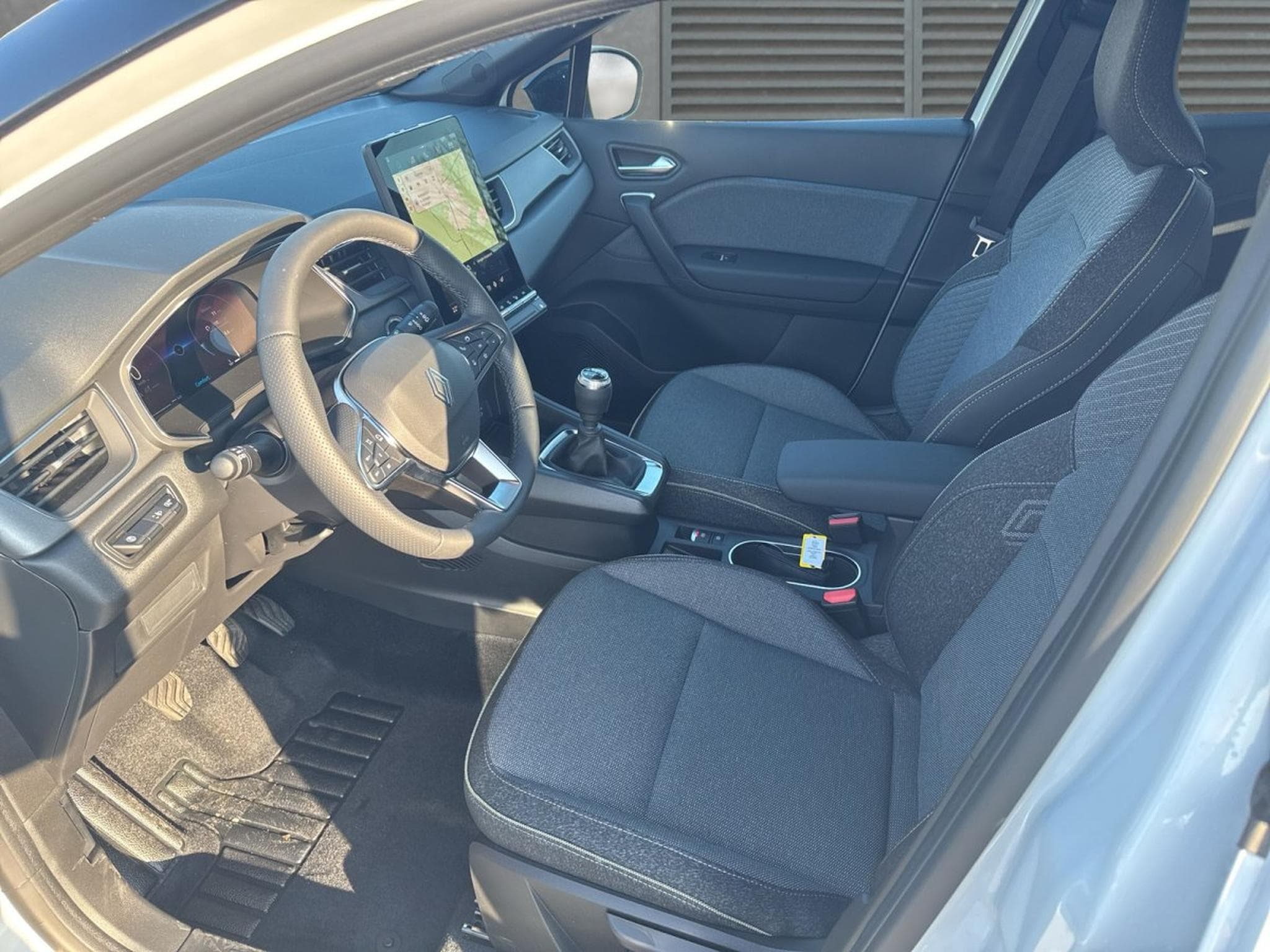 Renault Captur Techno (2026) - Photo 4