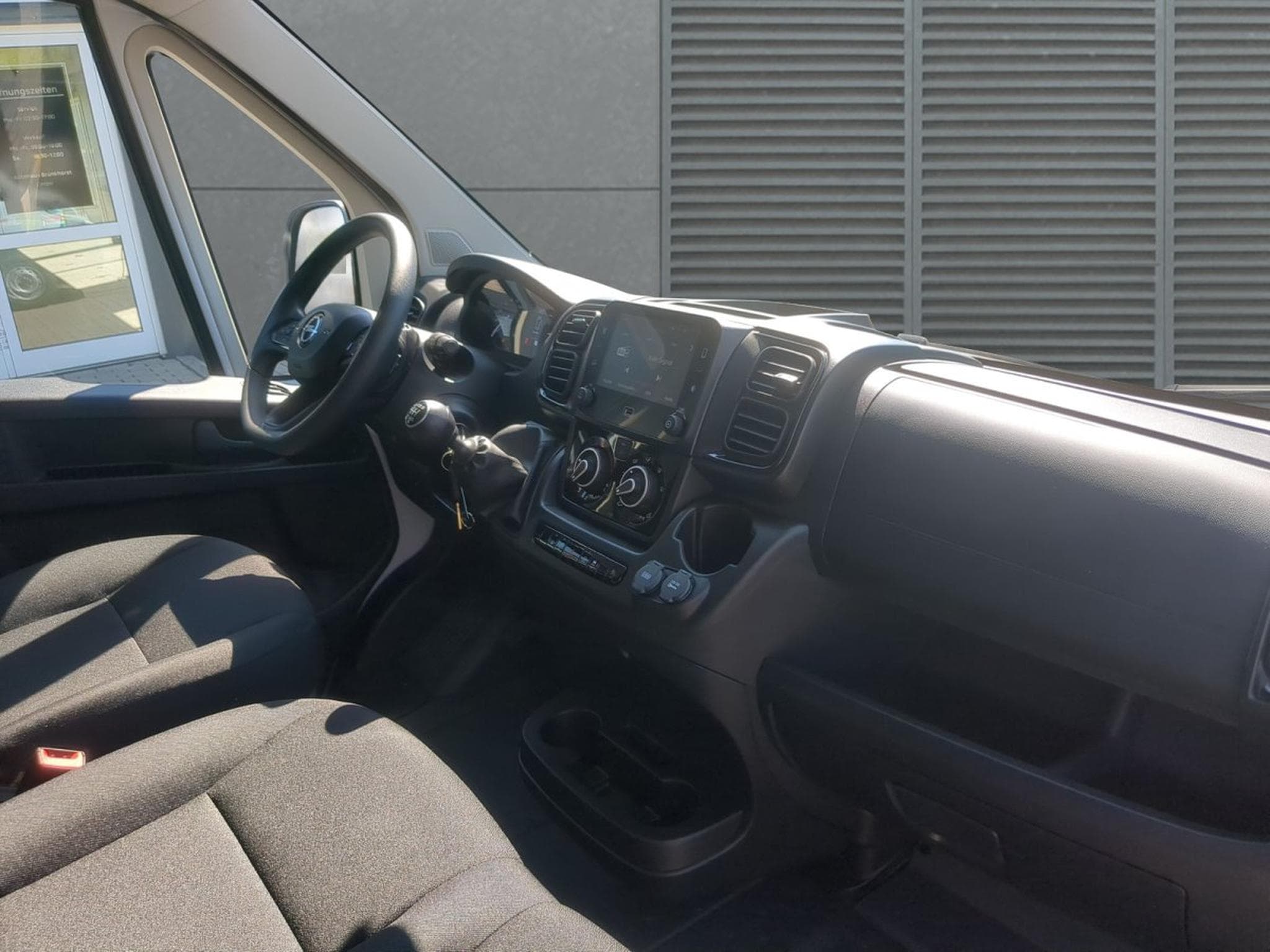 Opel Movano Techno L2H2 (2025) - Foto 5