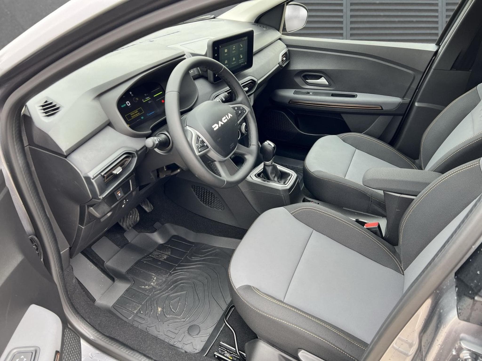 Dacia Jogger Extreme 5S (2025) - Foto 4
