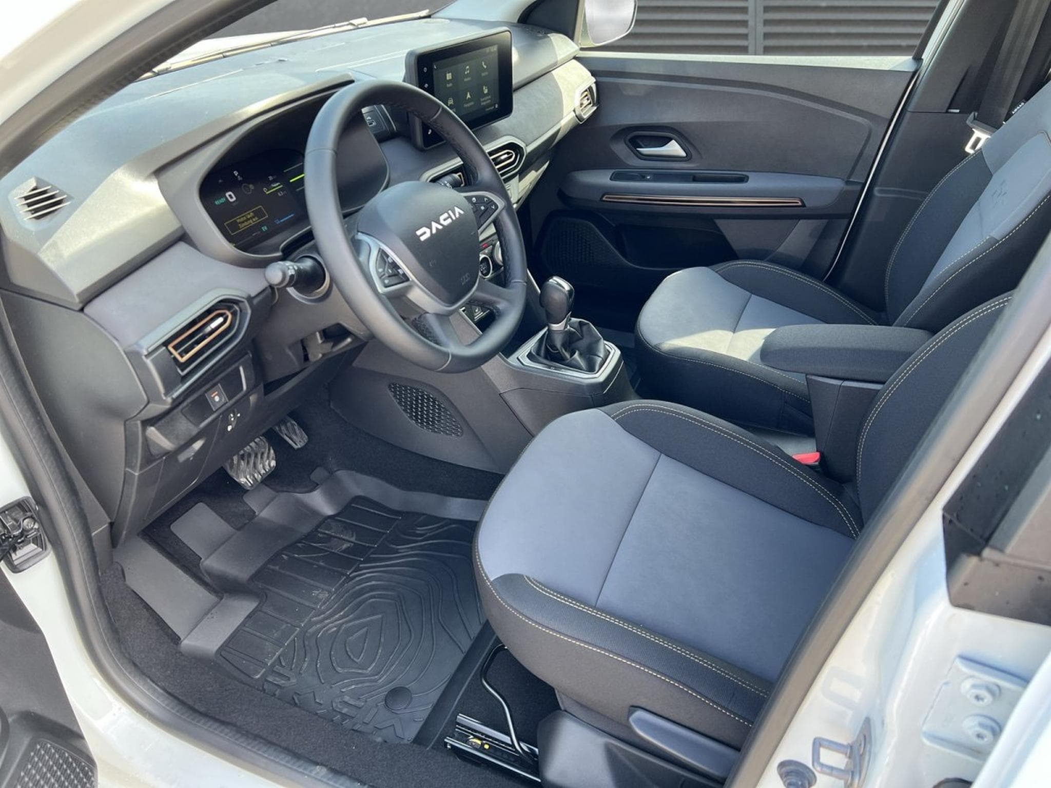 Dacia Jogger Extreme 5-S (2025) - Foto 4