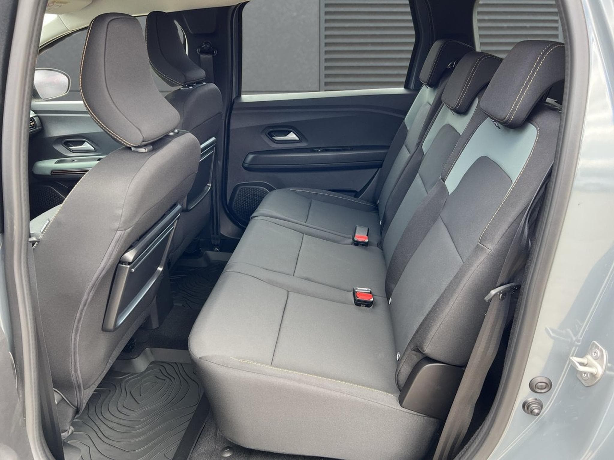Dacia Jogger Extreme 5-S (2026) - Foto 6