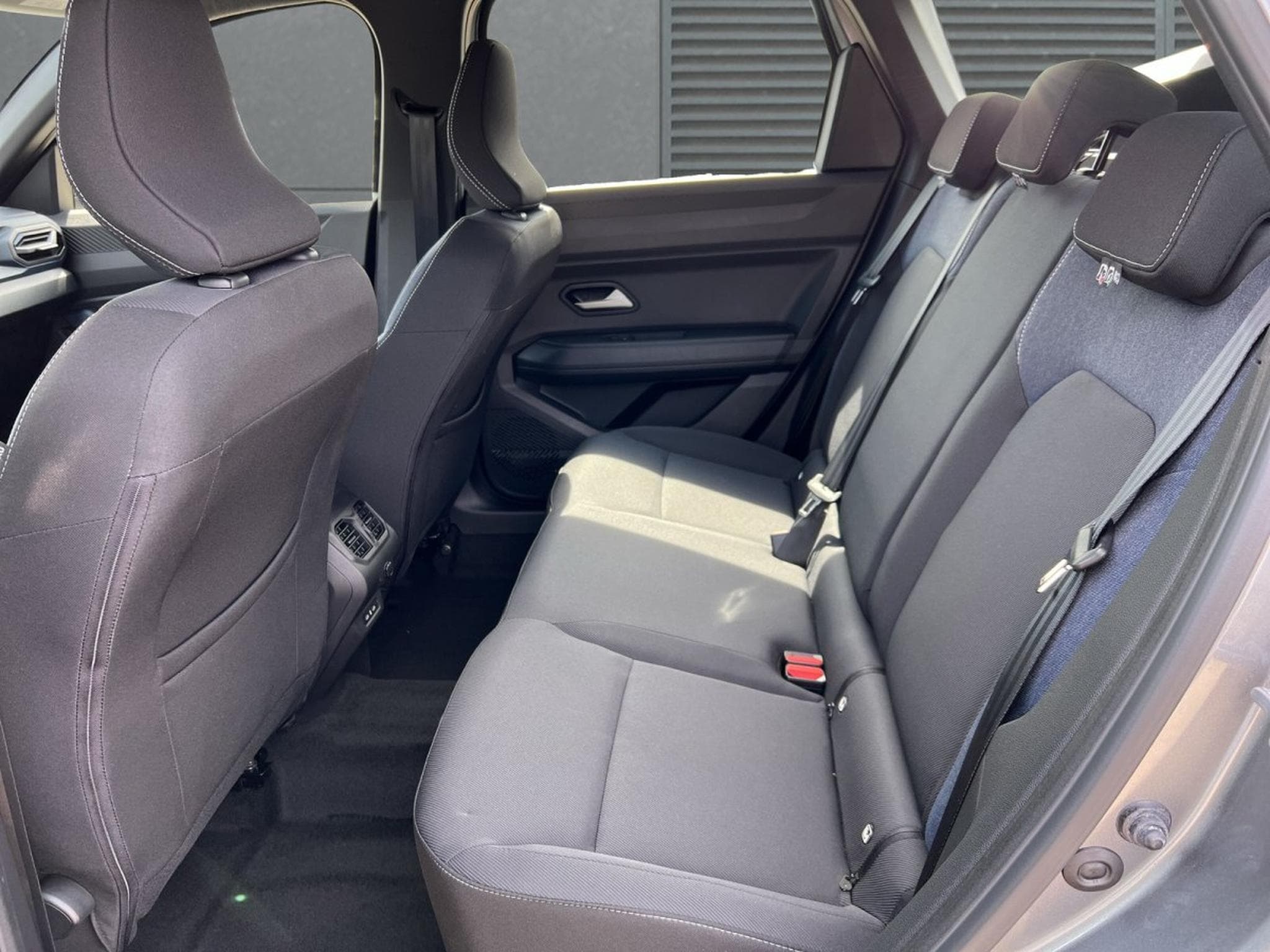Dacia Bigster Expression (2025) - Photo 6