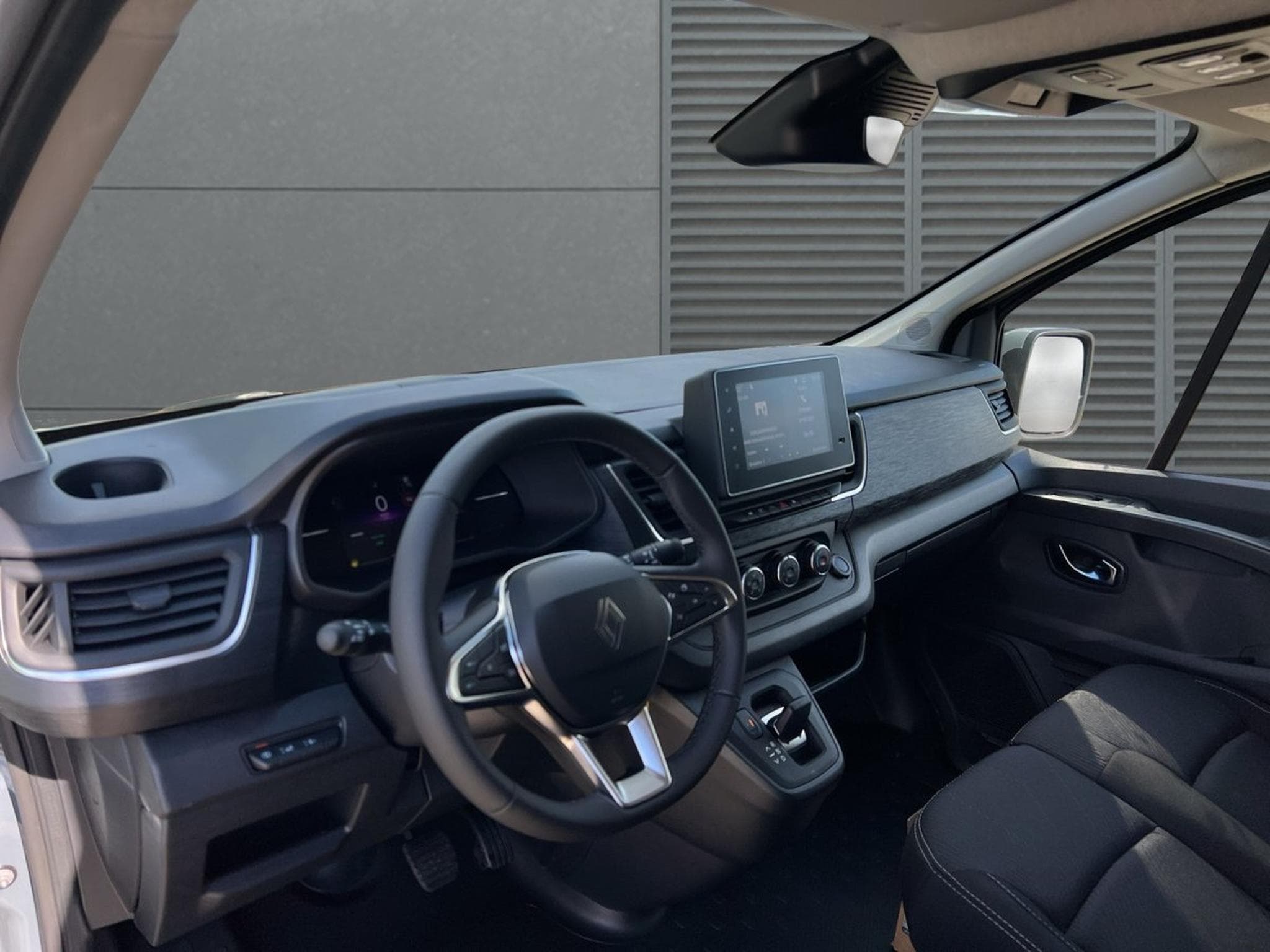 Renault Trafic EXTRA L2H1 (2025) - Photo 5