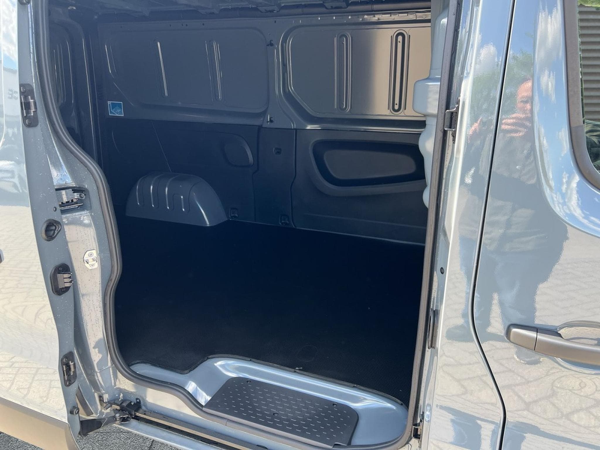 Renault Trafic EXTRA L2H1 (2025) - Photo 6