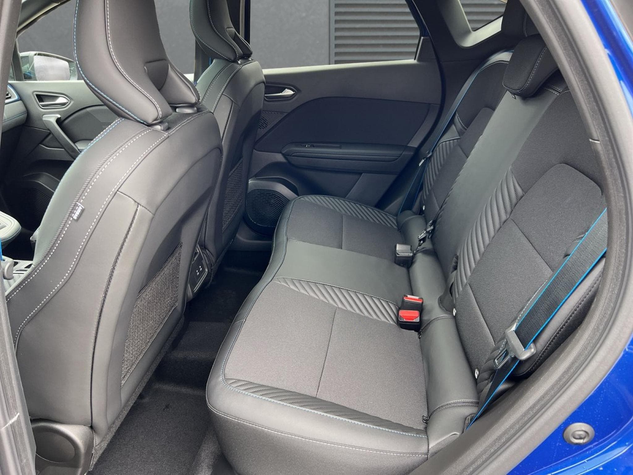 Renault Captur Esprit Alpine (2026) - Photo 6