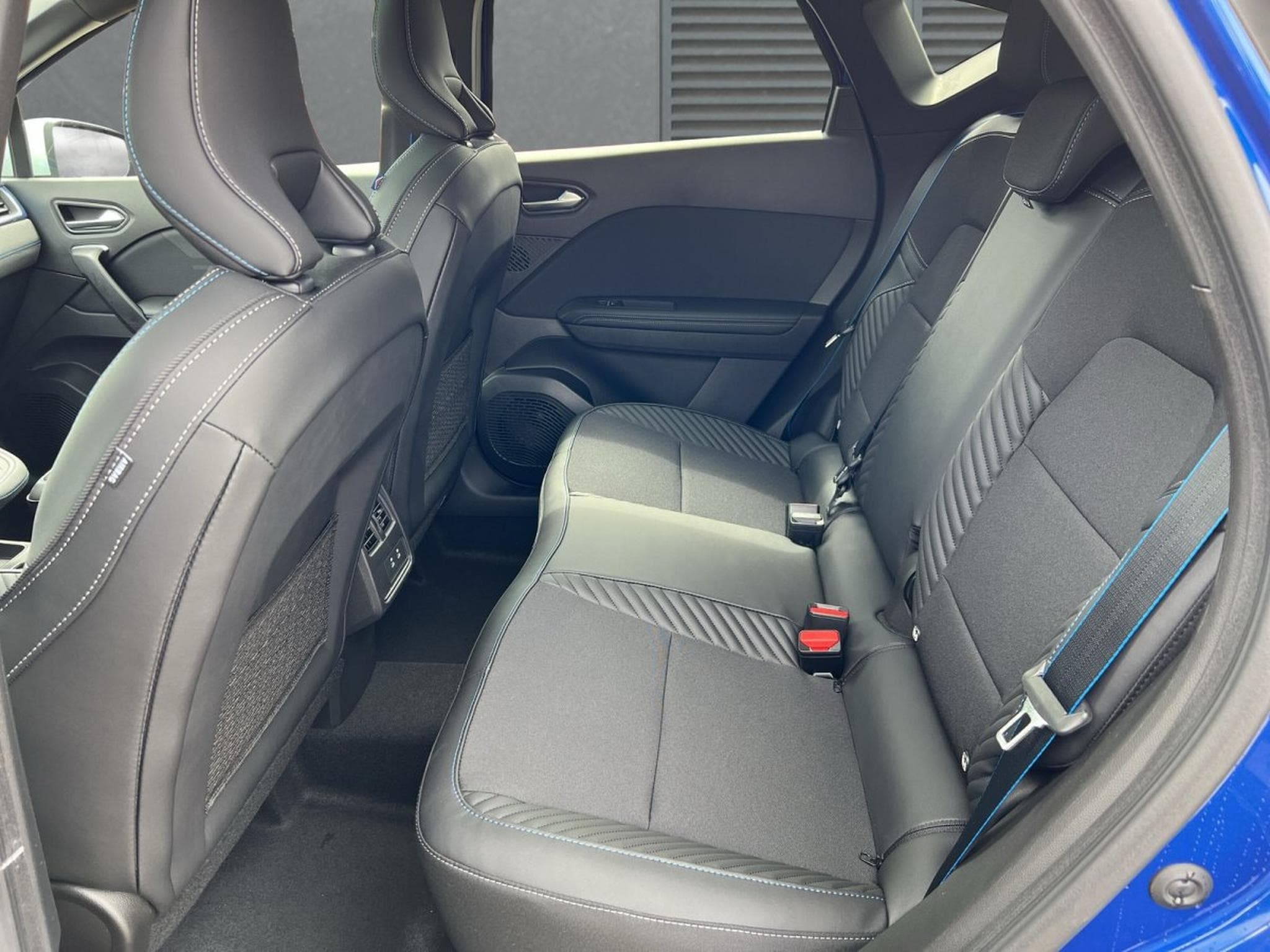 Renault Captur Esprit Alpine (2026) - Foto 6