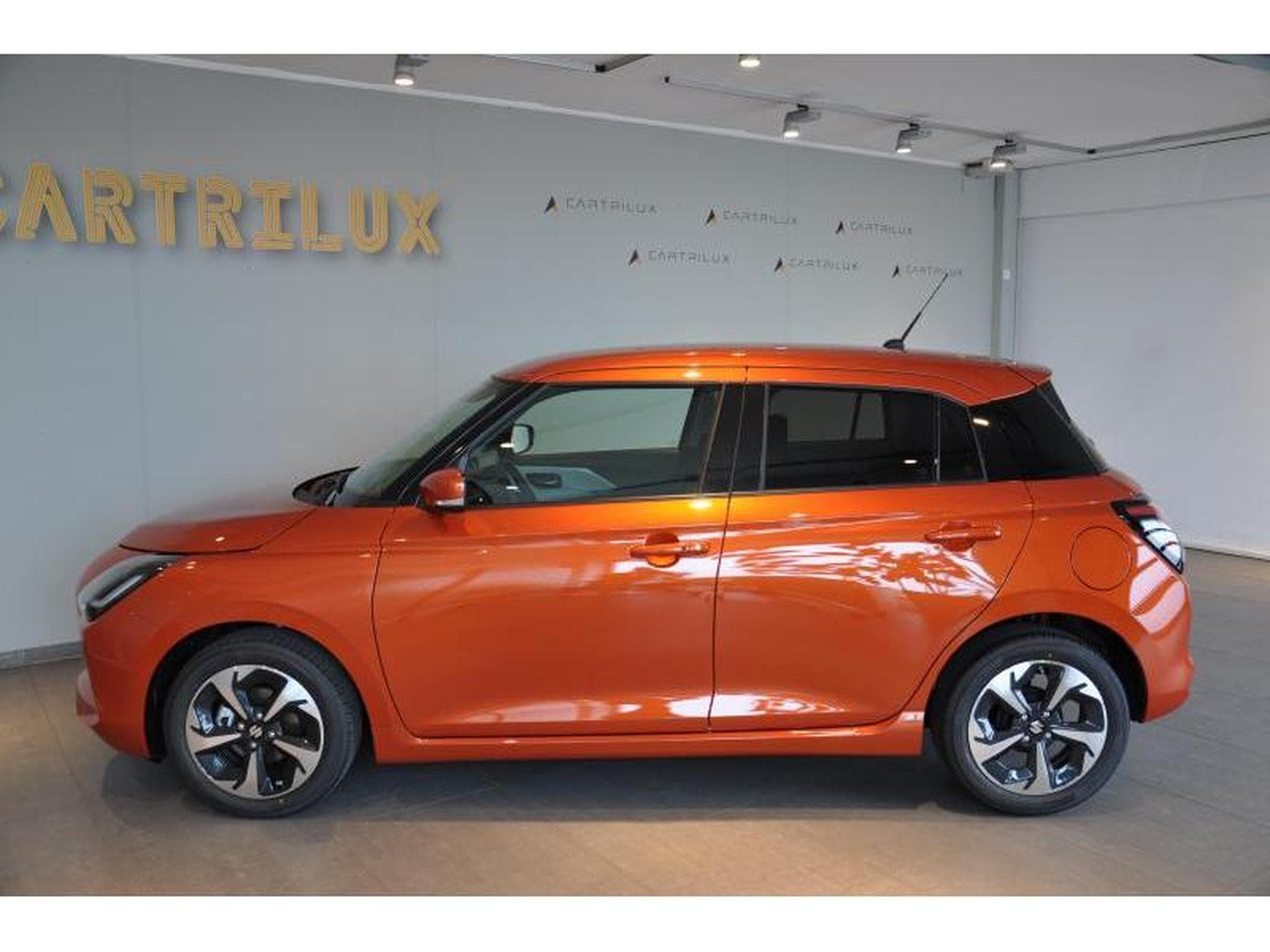 Suzuki Swift GLX 1.2 Man5 (2026) - Foto 6