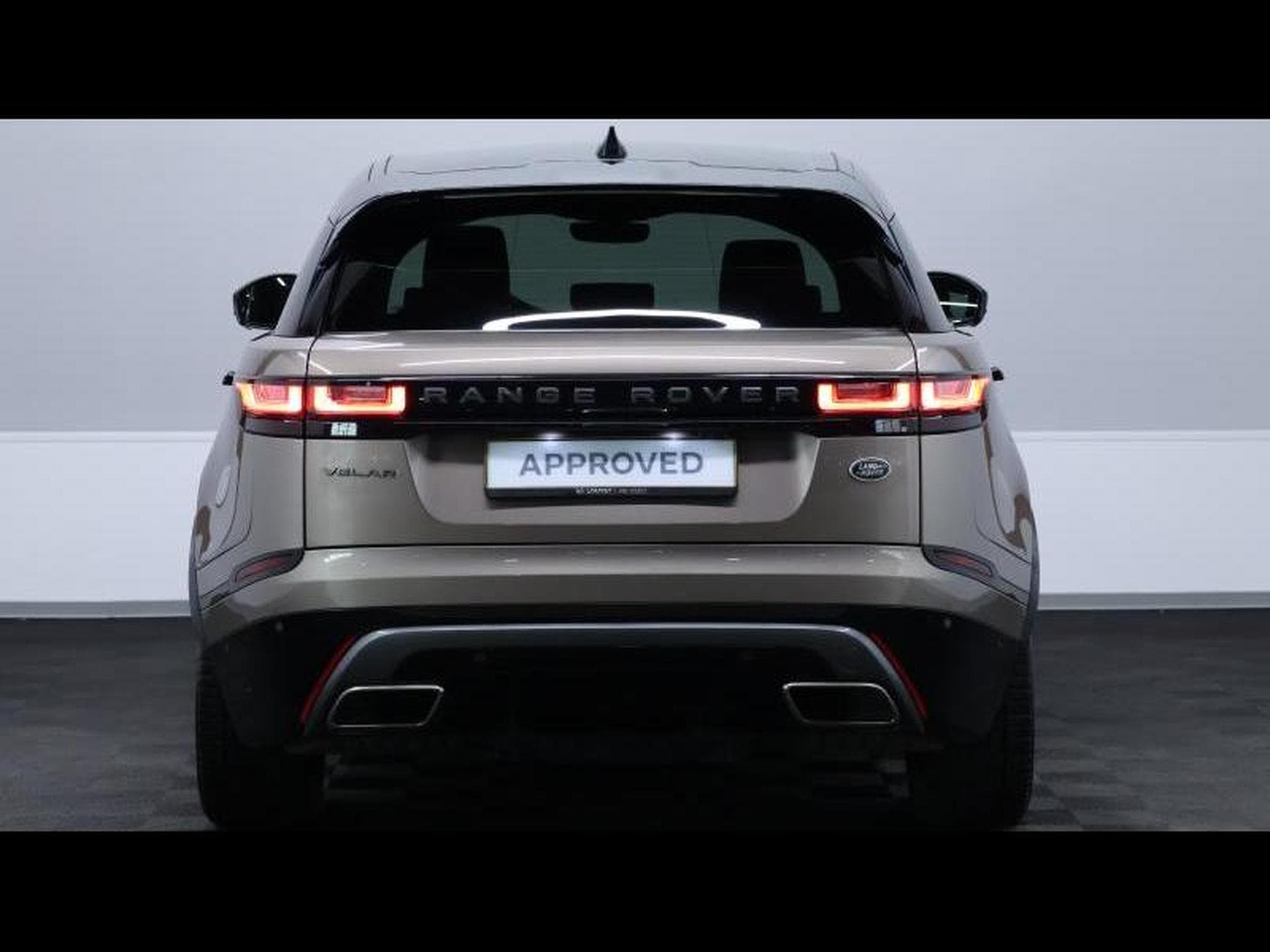 Land-Rover Range Rover Velar P300 R-Dynamic HSE Auto (2019) - Foto 9