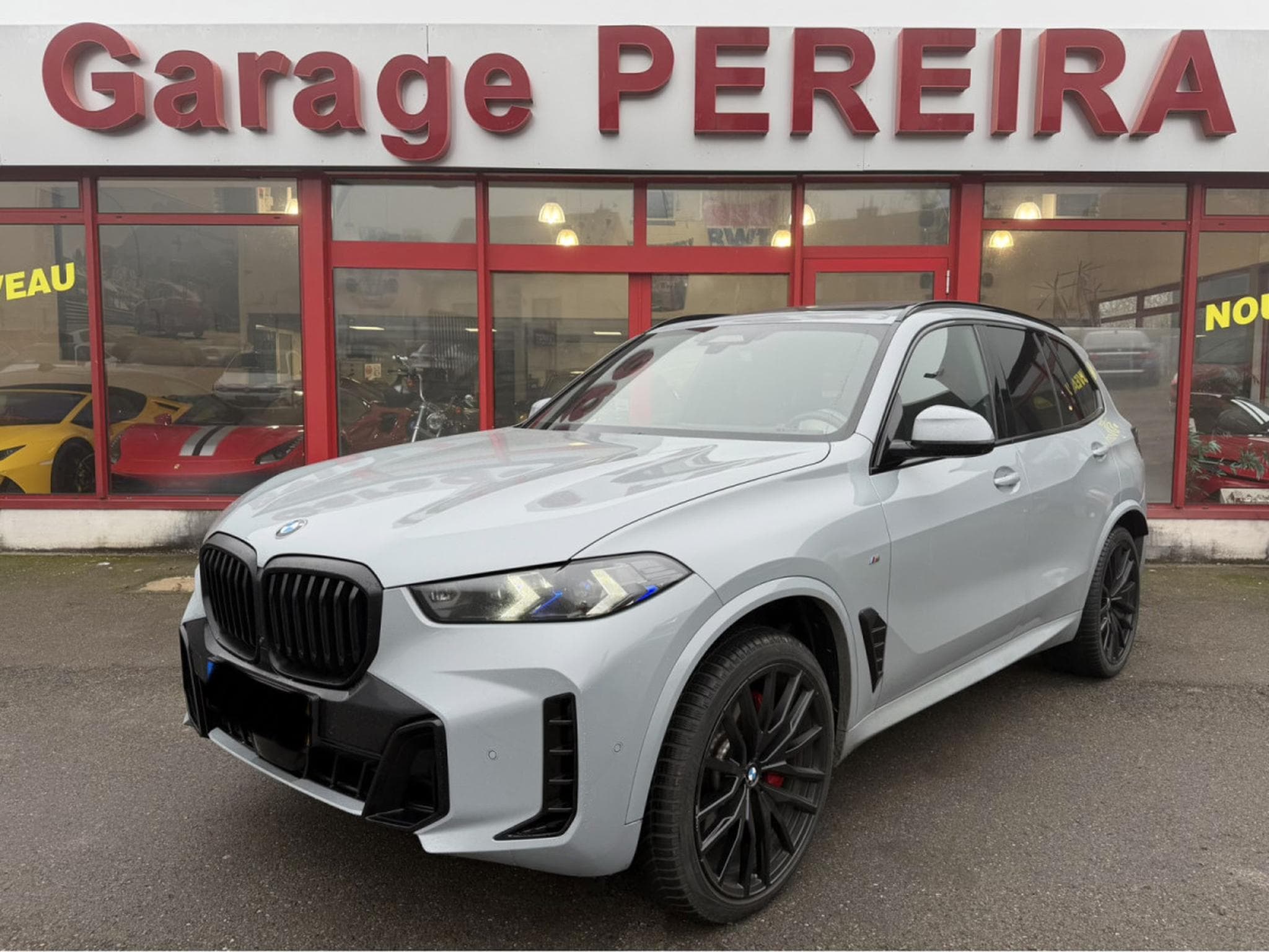 BMW X5 40D XDRIVE INDIVIDUAL NIGHT VISION HEAD UP HARMAN KARDON PAN (2025) - Photo 2