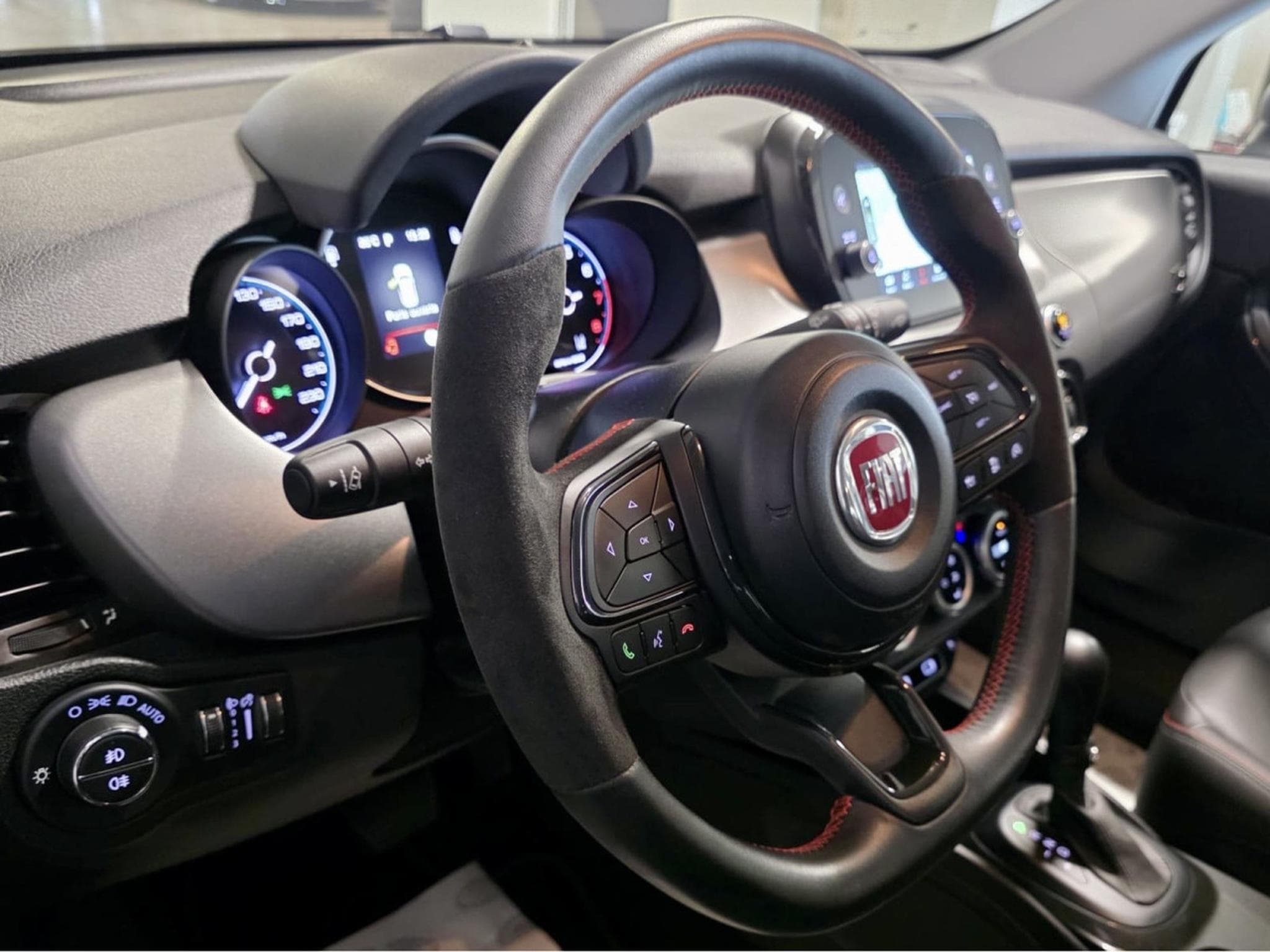 Fiat 500X 500 x Hybride Pack Sport Auto Gps (2023) - Photo 10