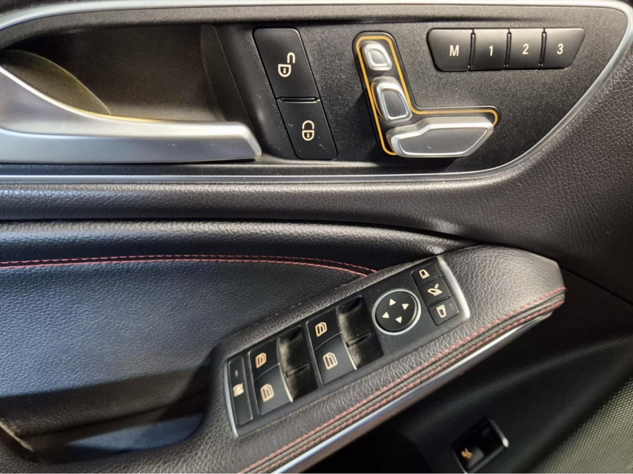 Mercedes CLA 200 Shooting Brake AMG LINE HARMAN KARDON CUIR NAVI (2019) - Foto 11