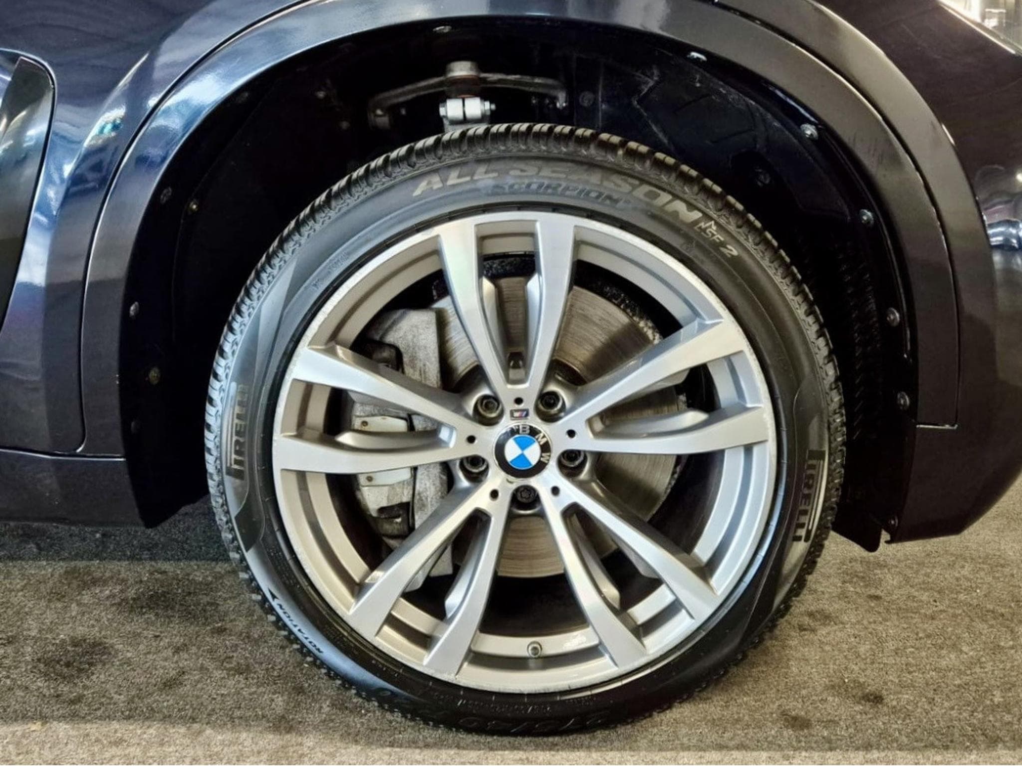 BMW X6M 50 i FACELIFT XDRIVE M SPORT PAKET PANO CUIR NAVI (2018) - Photo 17