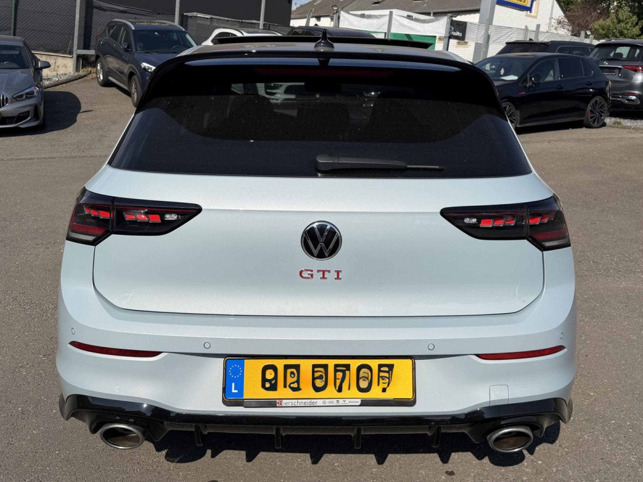 VW Golf GTI FACELIFT 2.0 TSI 300 CLUBSPORT CRYSTAL ICE BLUE IQ LIGHT (2025) - Photo 3