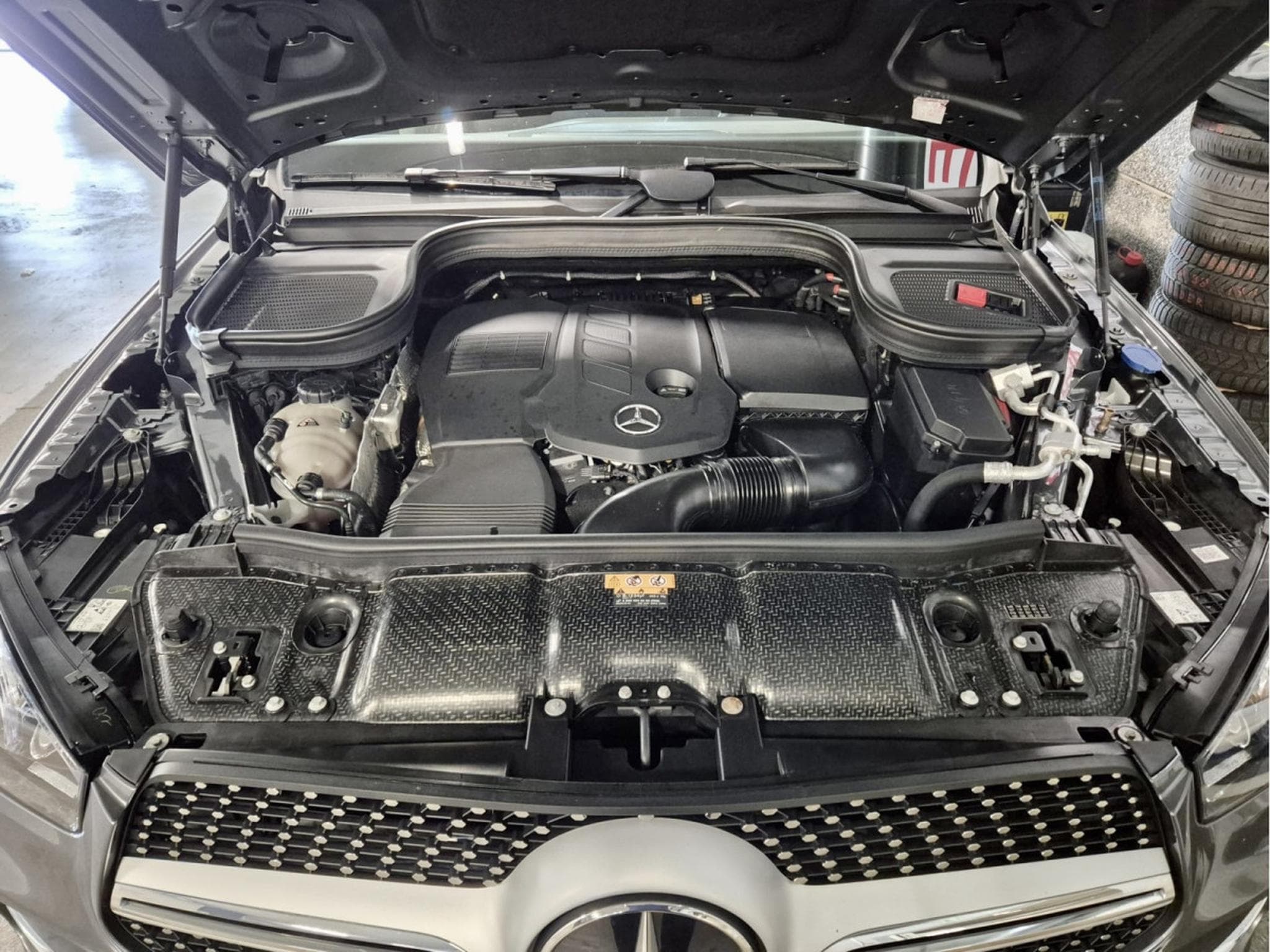 Mercedes GLE 300 D 4 MATIC AMG LINE NEW MODEL CUIR NAVI (2019) - Photo 14