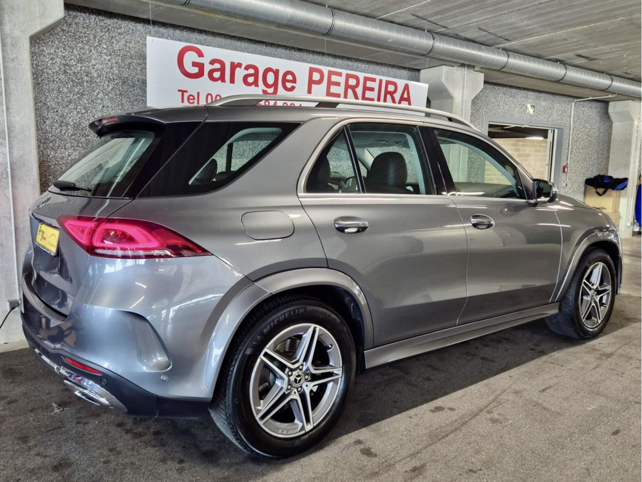 Mercedes GLE 300 D 4 MATIC AMG LINE NEW MODEL CUIR NAVI (2019) - Photo 2