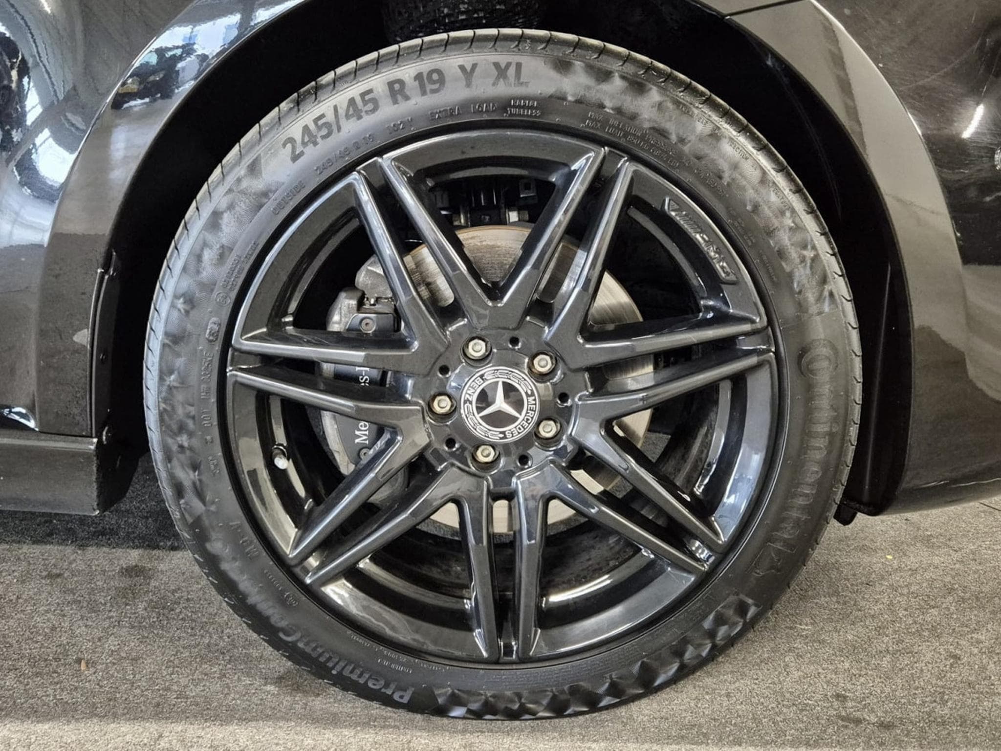 Mercedes V 250 D AMG LINE 6 SITZE BURMESTER PANO CUIR NAVI (2021) - Photo 18
