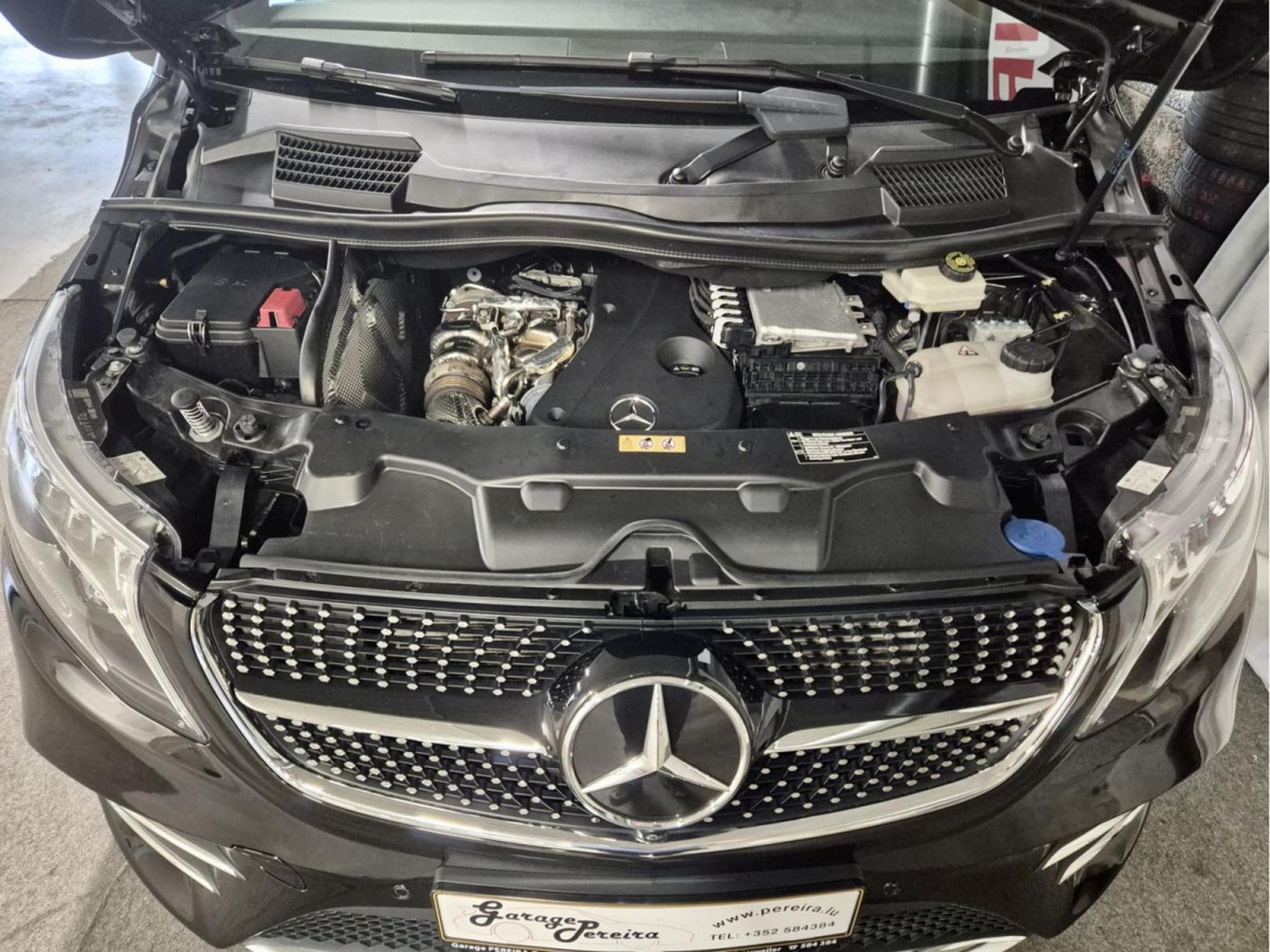 Mercedes V 250 D AMG LINE 6 SITZE BURMESTER PANO CUIR NAVI (2021) - Photo 19