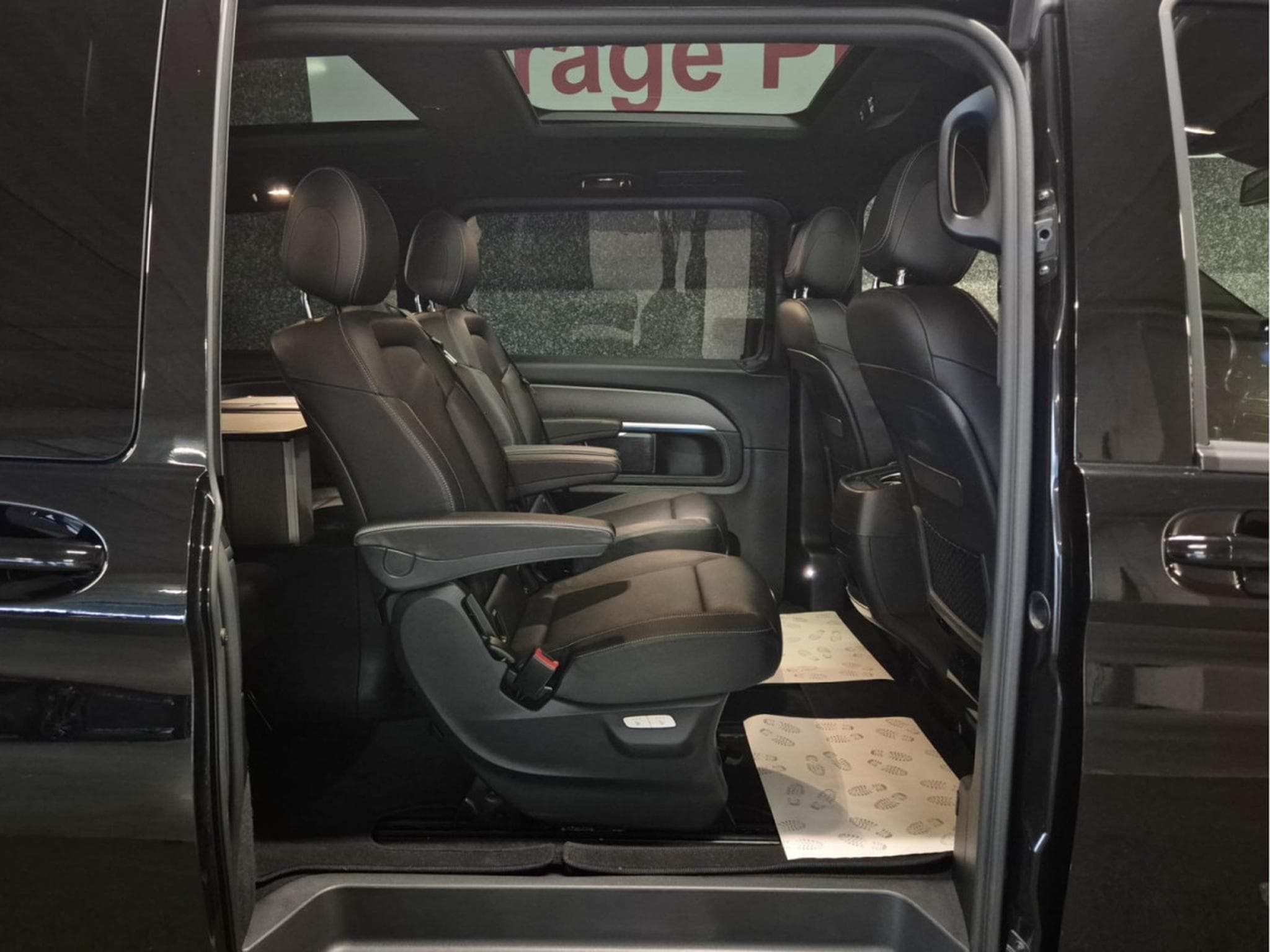 Mercedes V 250 D AMG LINE 6 SITZE BURMESTER PANO CUIR NAVI (2021) - Photo 5