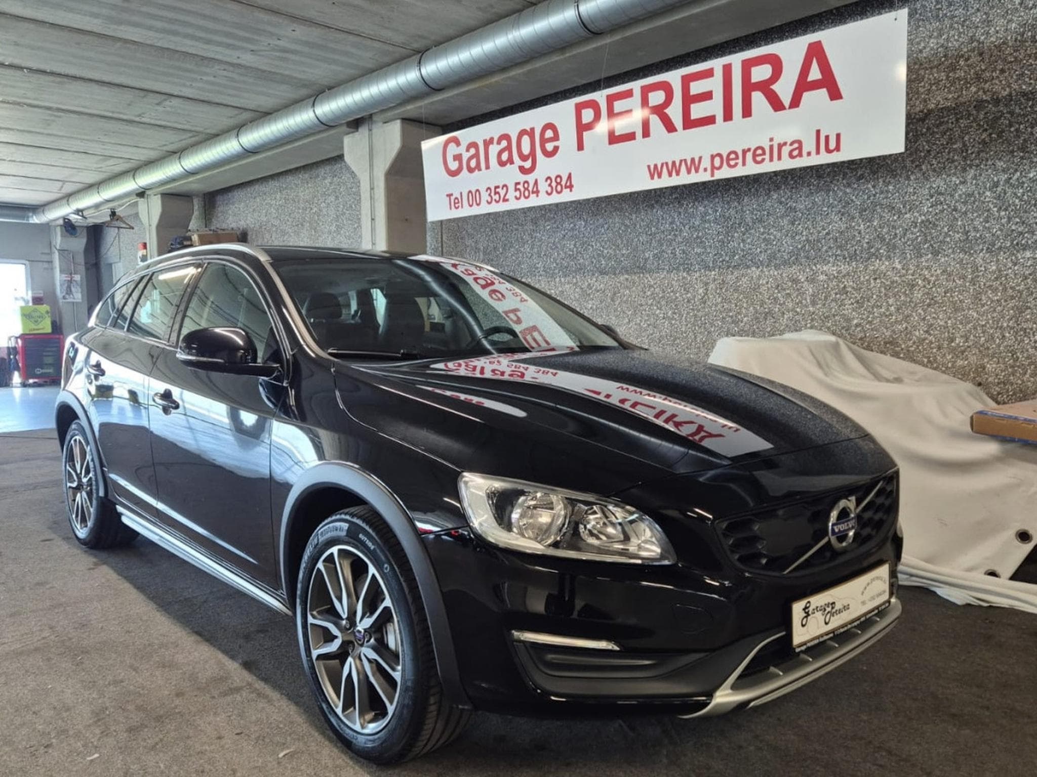 Volvo V60 D3 GEARTRONIC CUIR NAVI (2016) - Photo 1