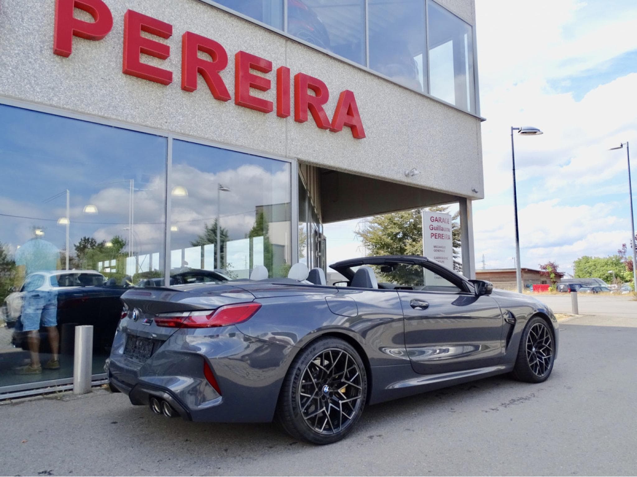 BMW M8 COMPETITION CABRIO  KERAMIK BREMSEN Europa (2021) - Photo 3