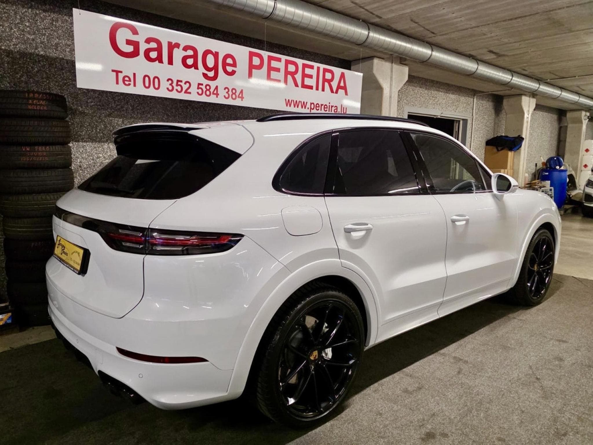 Porsche Cayenne 4.0 TURBO PSCB SPORT DESIGN CARBON APPROVED Hinterradlenkung (2019) - Foto 2