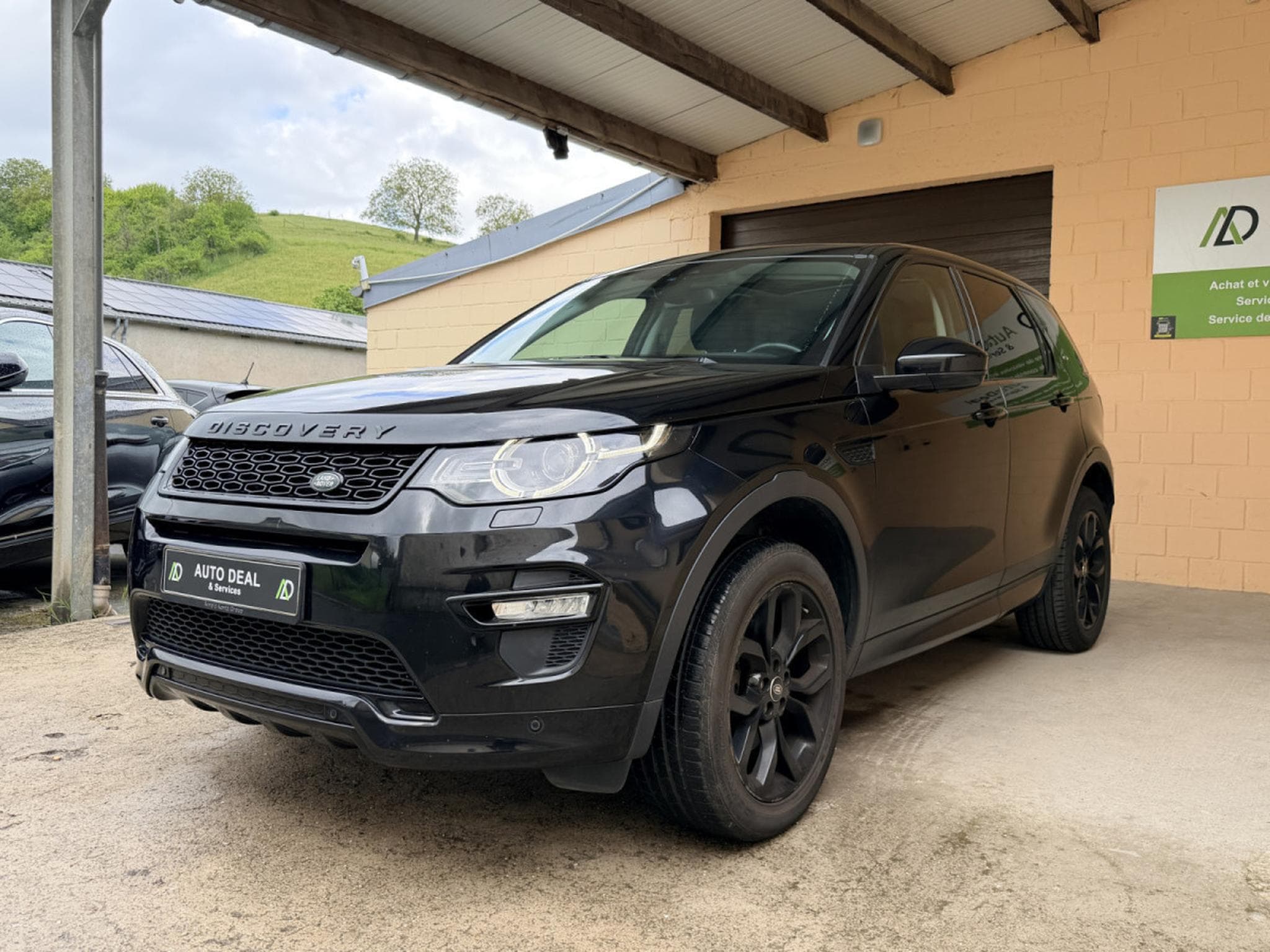 Land-Rover Discovery Sport Si4 240 HSE Automatique Panorama  7 places 241cv (2019) - Foto 3