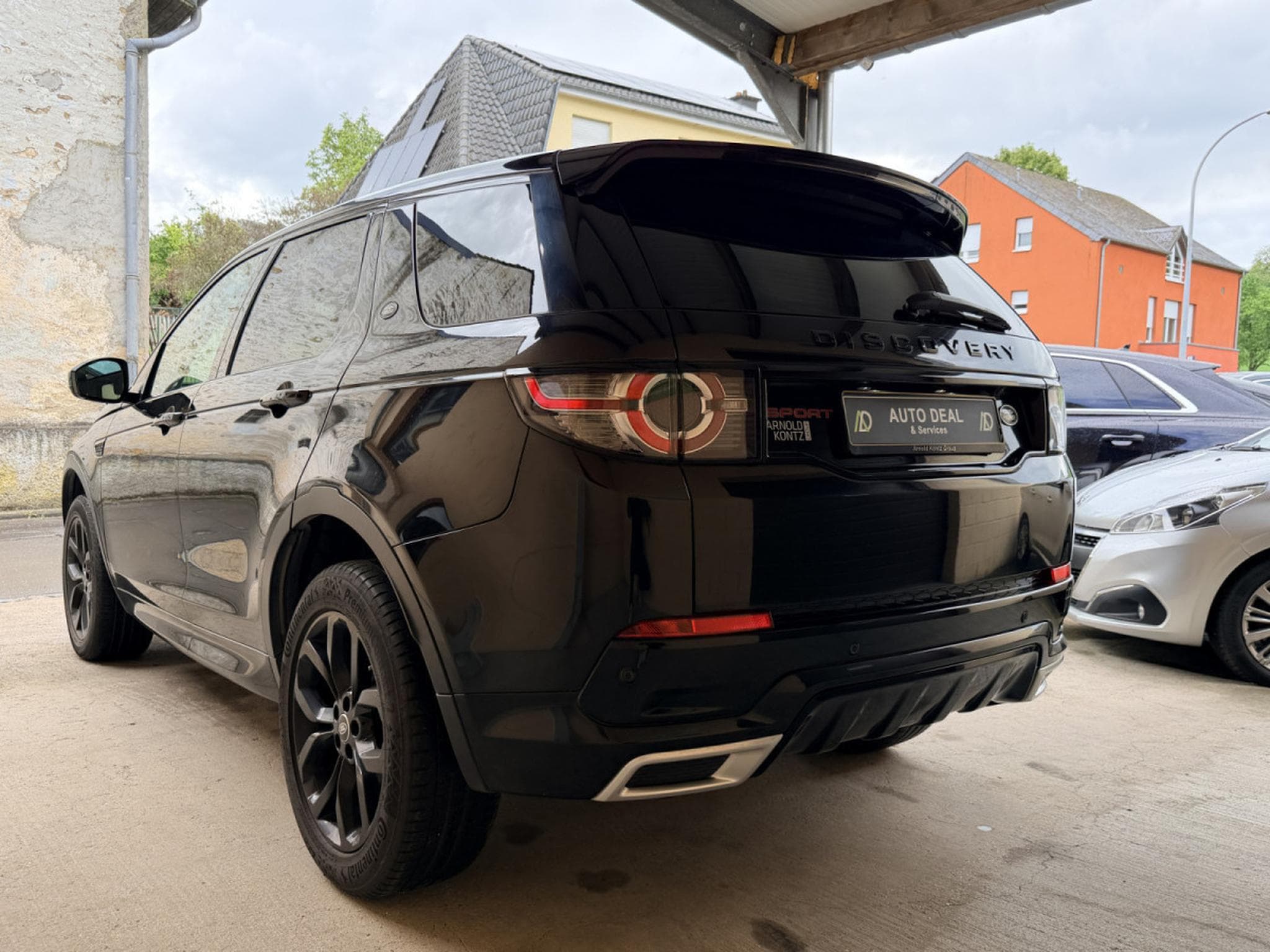 Land-Rover Discovery Sport Si4 240 HSE Automatique Panorama  7 places 241cv (2019) - Foto 4