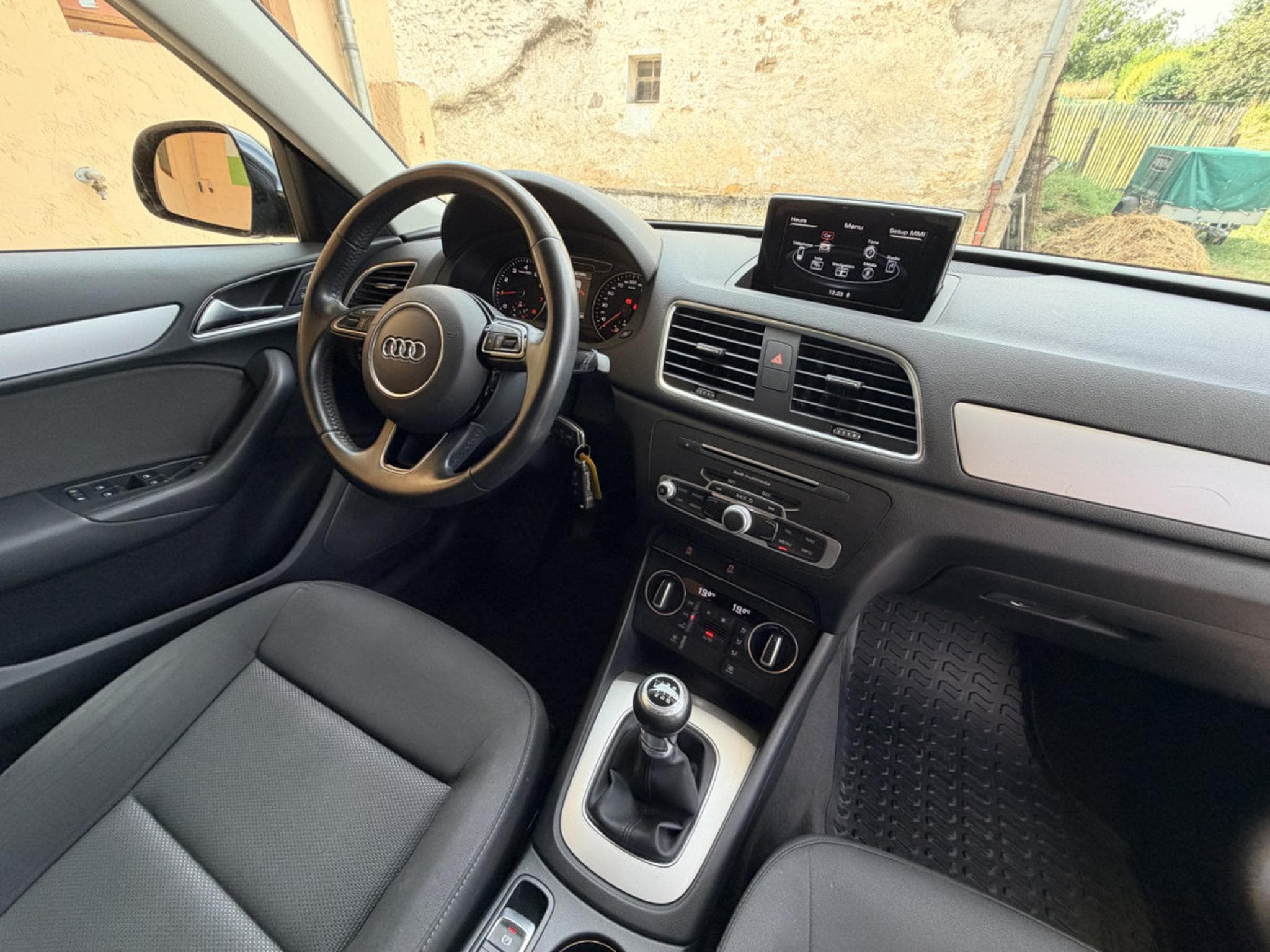Audi Q3 Sport *FACELIFT* NAVI (2016) - Photo 7