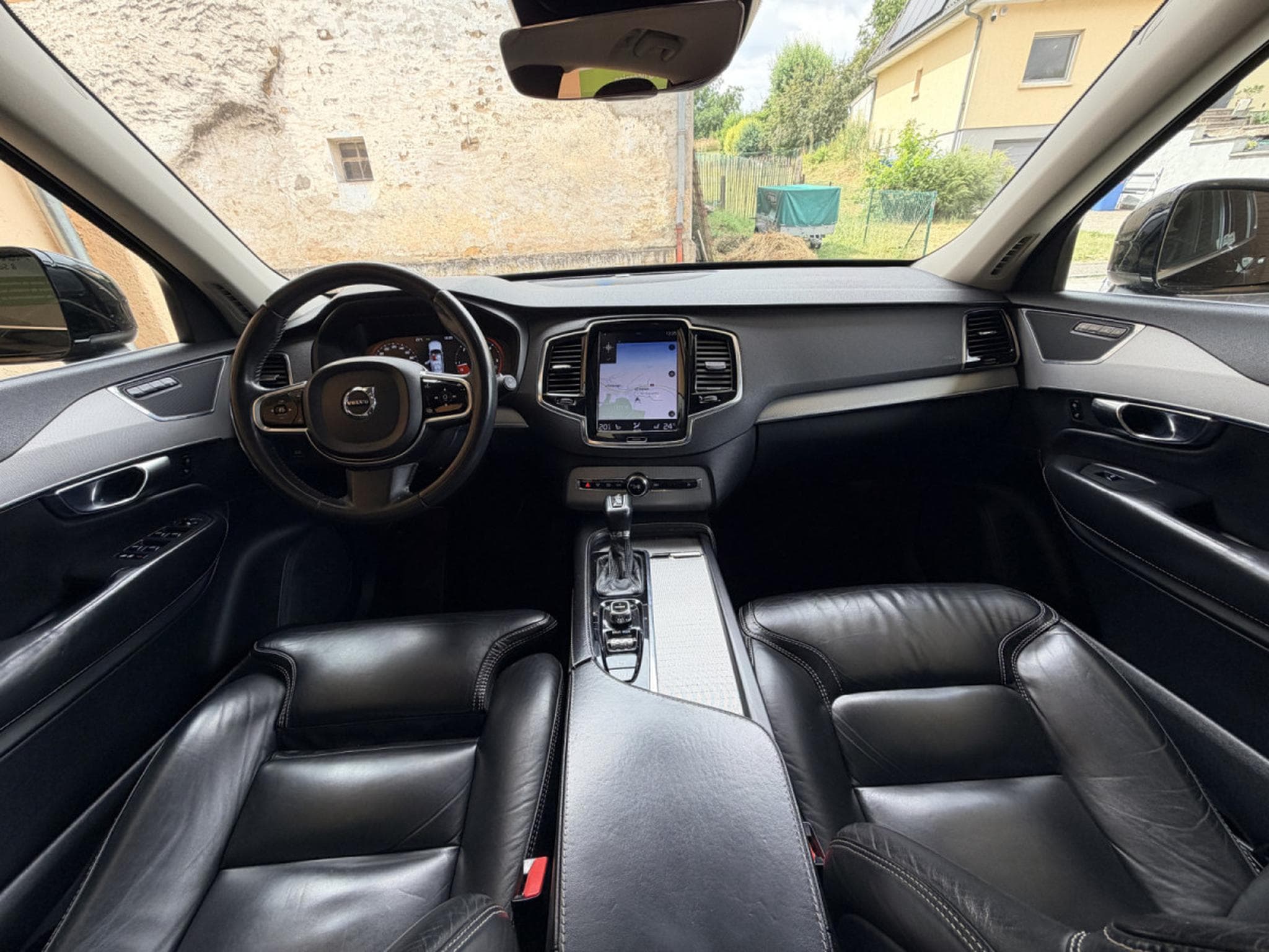Volvo XC90 inscription luxe D5 224CV D5 AWD 7 PLACES (2015) - Photo 11