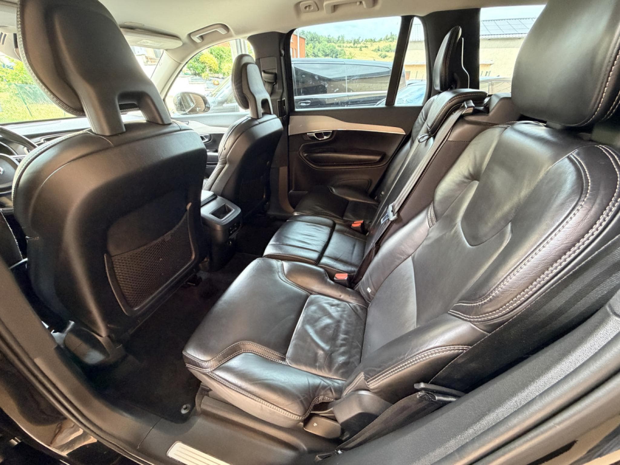 Volvo XC90 inscription luxe D5 224CV D5 AWD 7 PLACES (2015) - Photo 12
