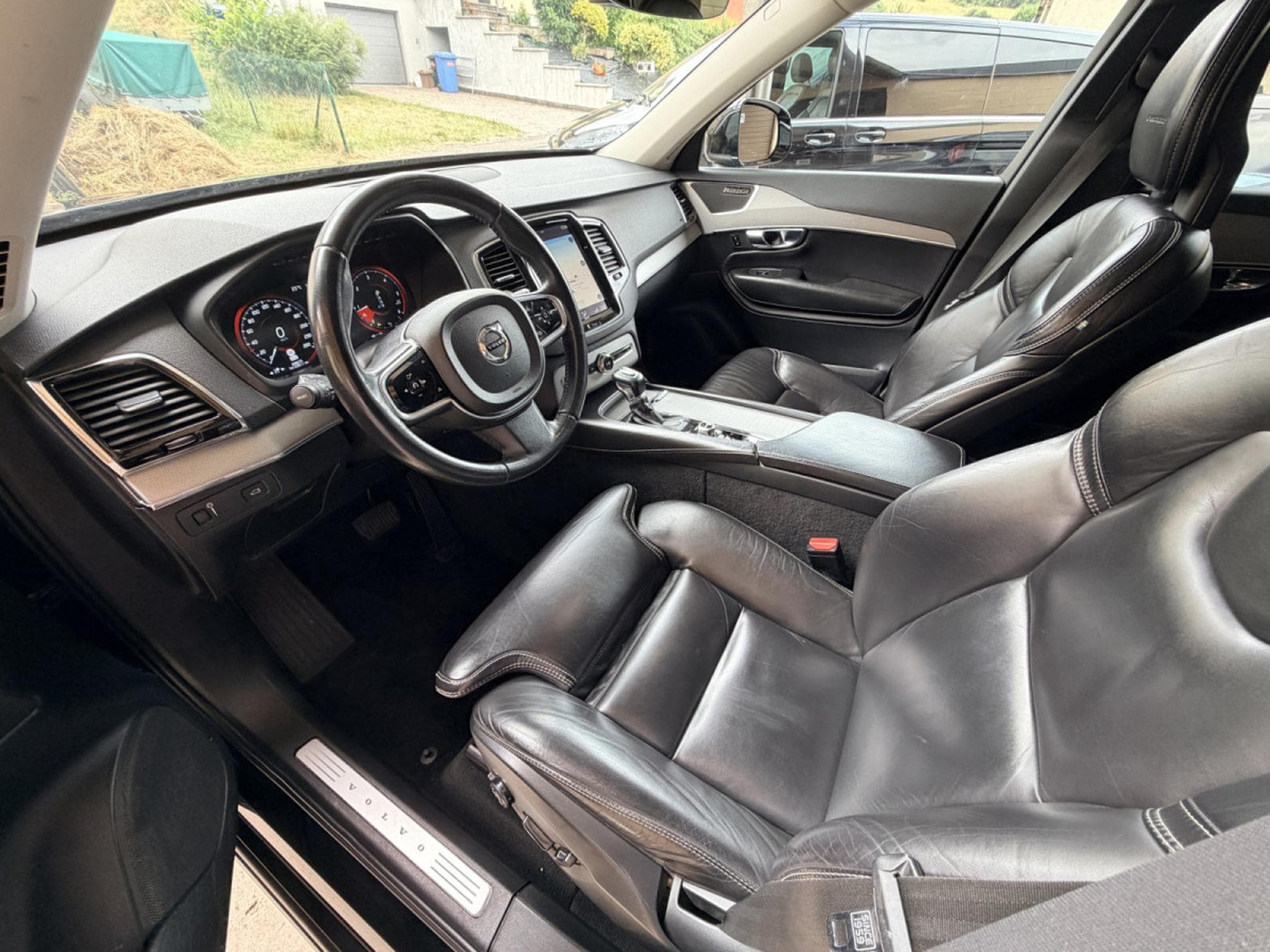 Volvo XC90 inscription luxe D5 224CV D5 AWD 7 PLACES (2015) - Photo 9