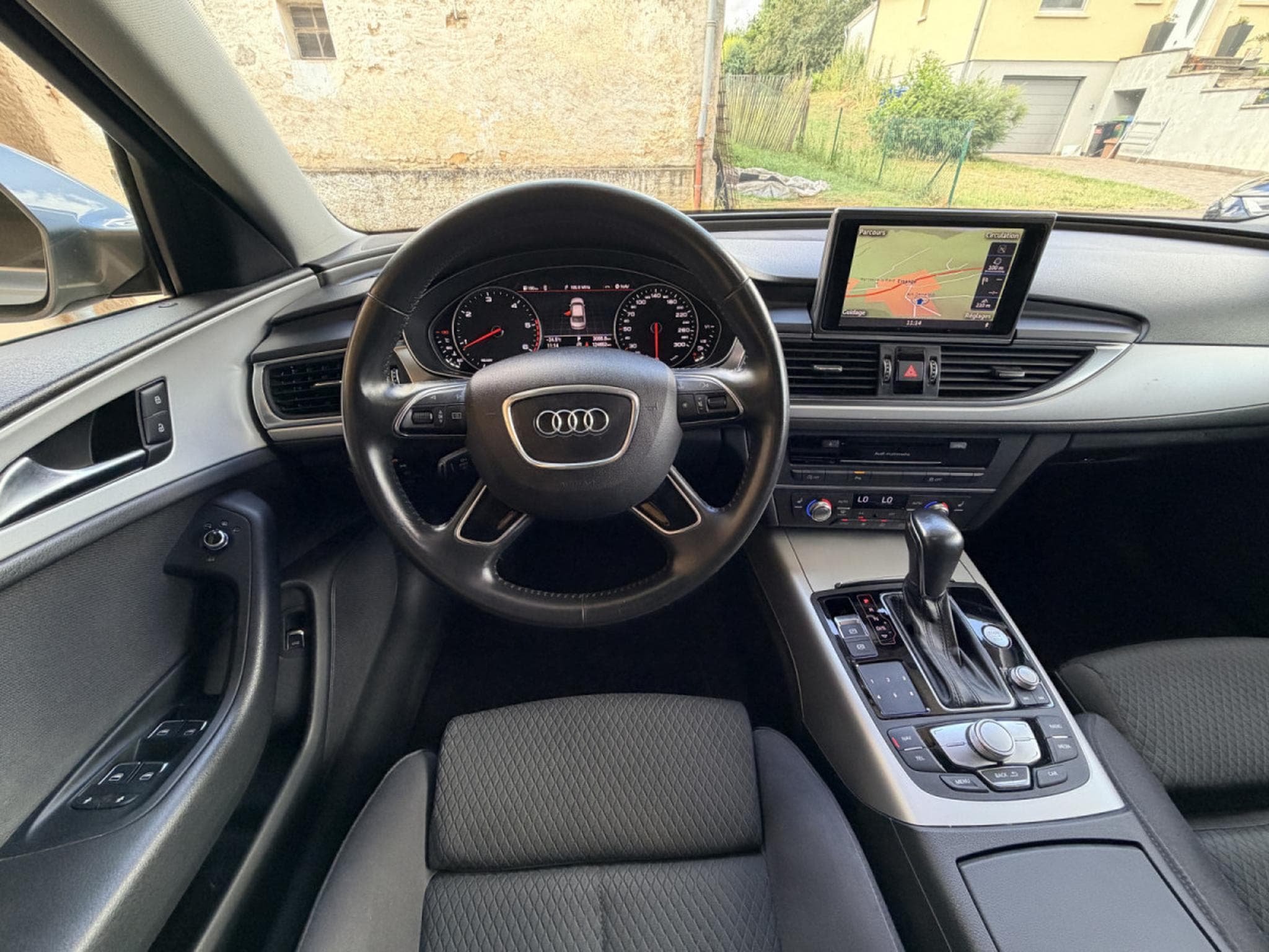 Audi A6 2.0 TDI S-line ext. Automatique  190CV (2019) - Foto 13