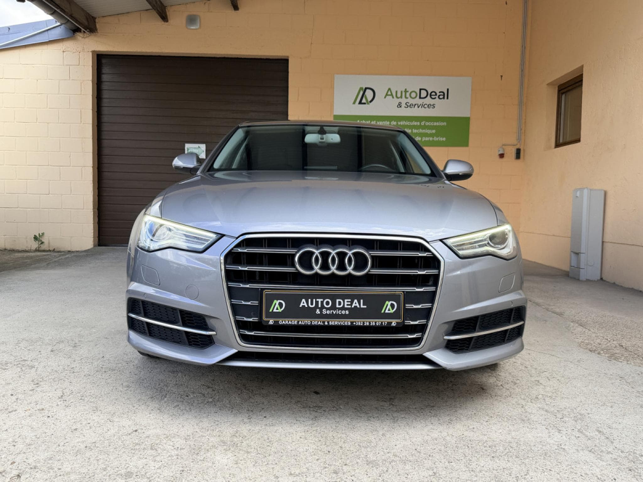 Audi A6 2.0 TDI S-line ext. Automatique  190CV (2019) - Foto 2